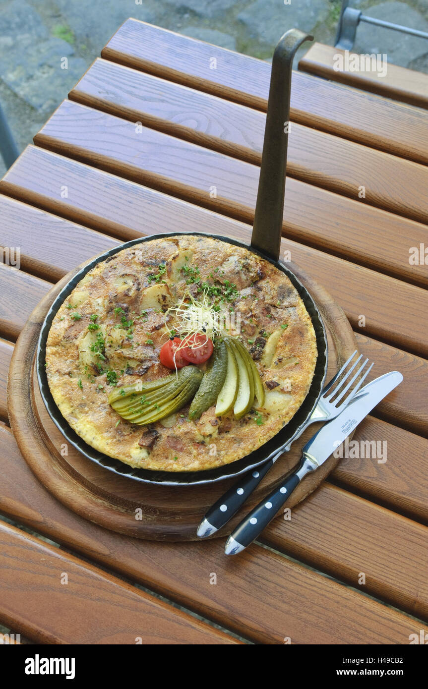 Frying pan, food, farmers' breakfast Stock Photo Alamy