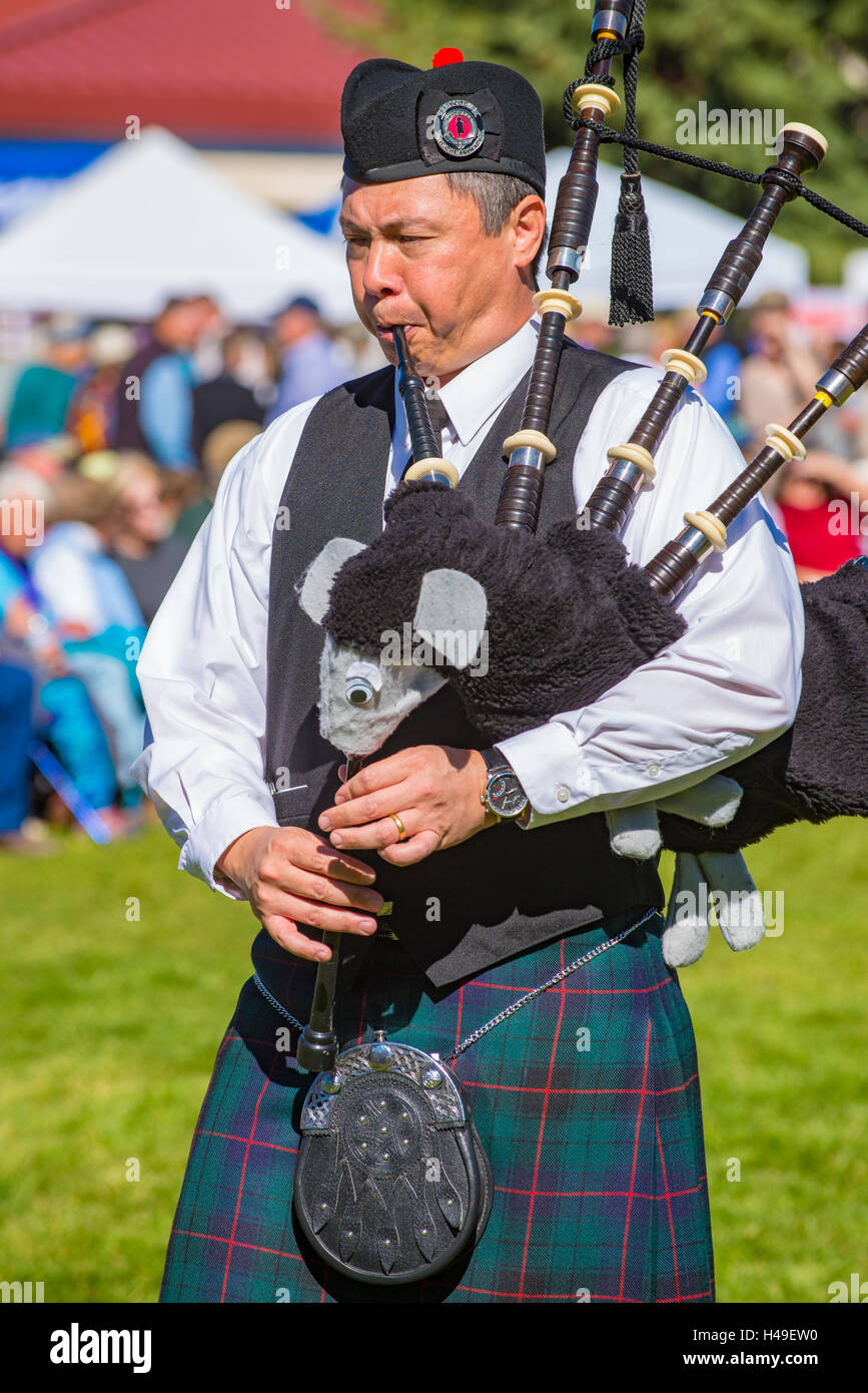 Ketchum hires stock photography and images Alamy