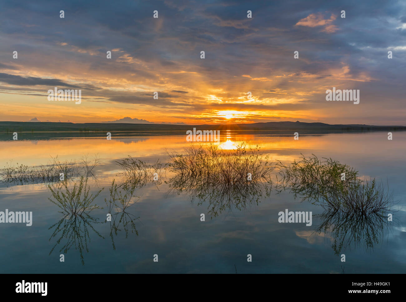 Belle Fourche National Wildlife Refuge, South Dakota: Sunset and reflections, Rocky Point Recreation Area Stock Photo