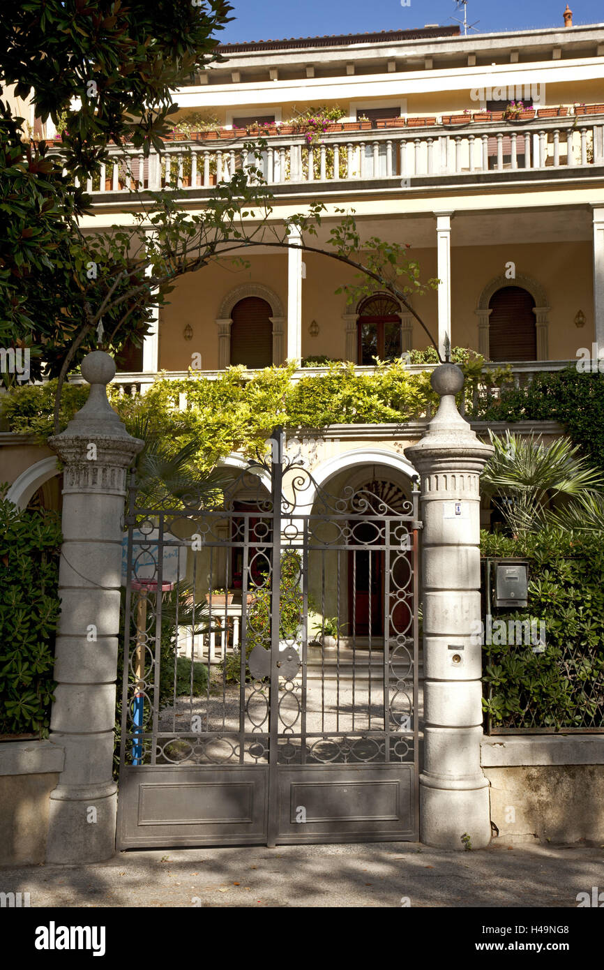 Venice, Lido, Villa, architecture Stock Photo Alamy