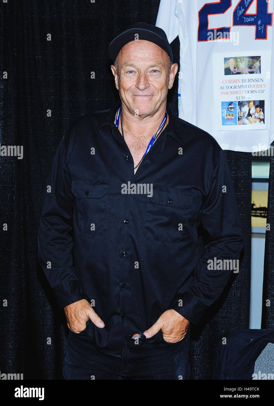 Corbin bernsen actor hi-res stock photography and images - Alamy