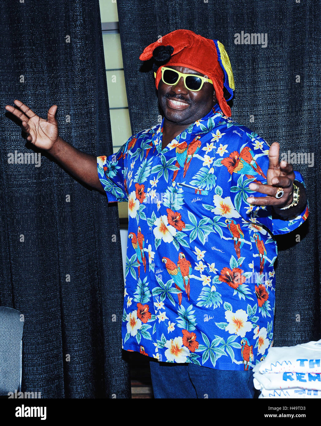 Koko ware hi-res stock photography and images - Alamy