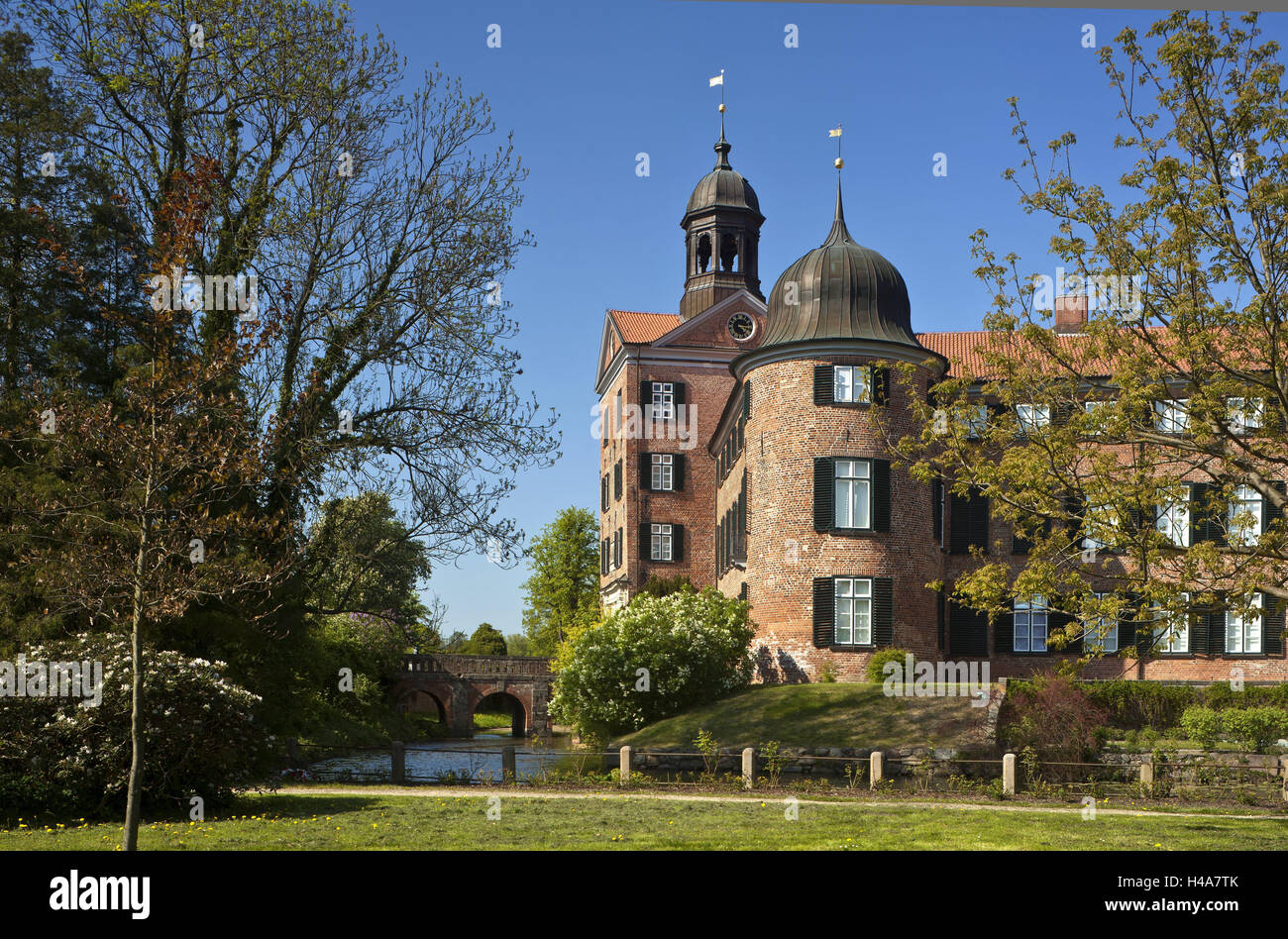 Germany, Schleswig - Holstein, Eutin, castle, outside, people, Stock Photo