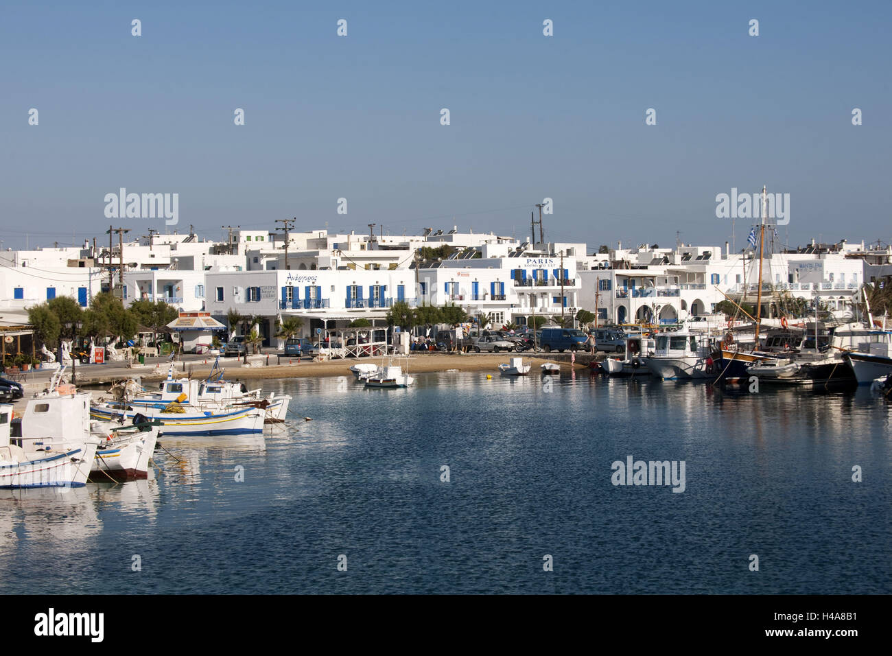 Antiparos harbour hi-res stock photography and images - Alamy