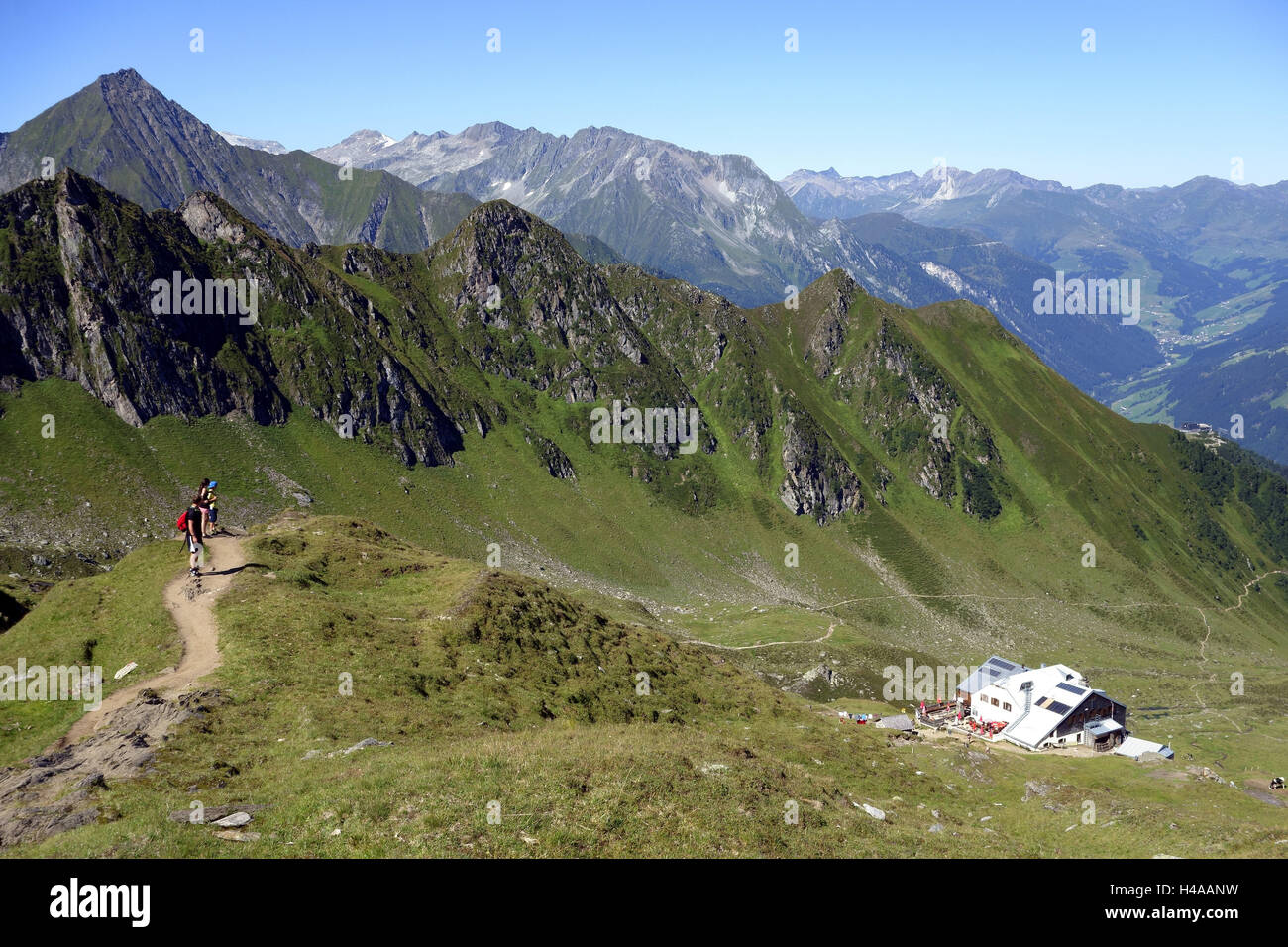 Austria, Zillertal, Karl-von-Edel-Hütte, 2238 m, wanderers, Stock Photo
