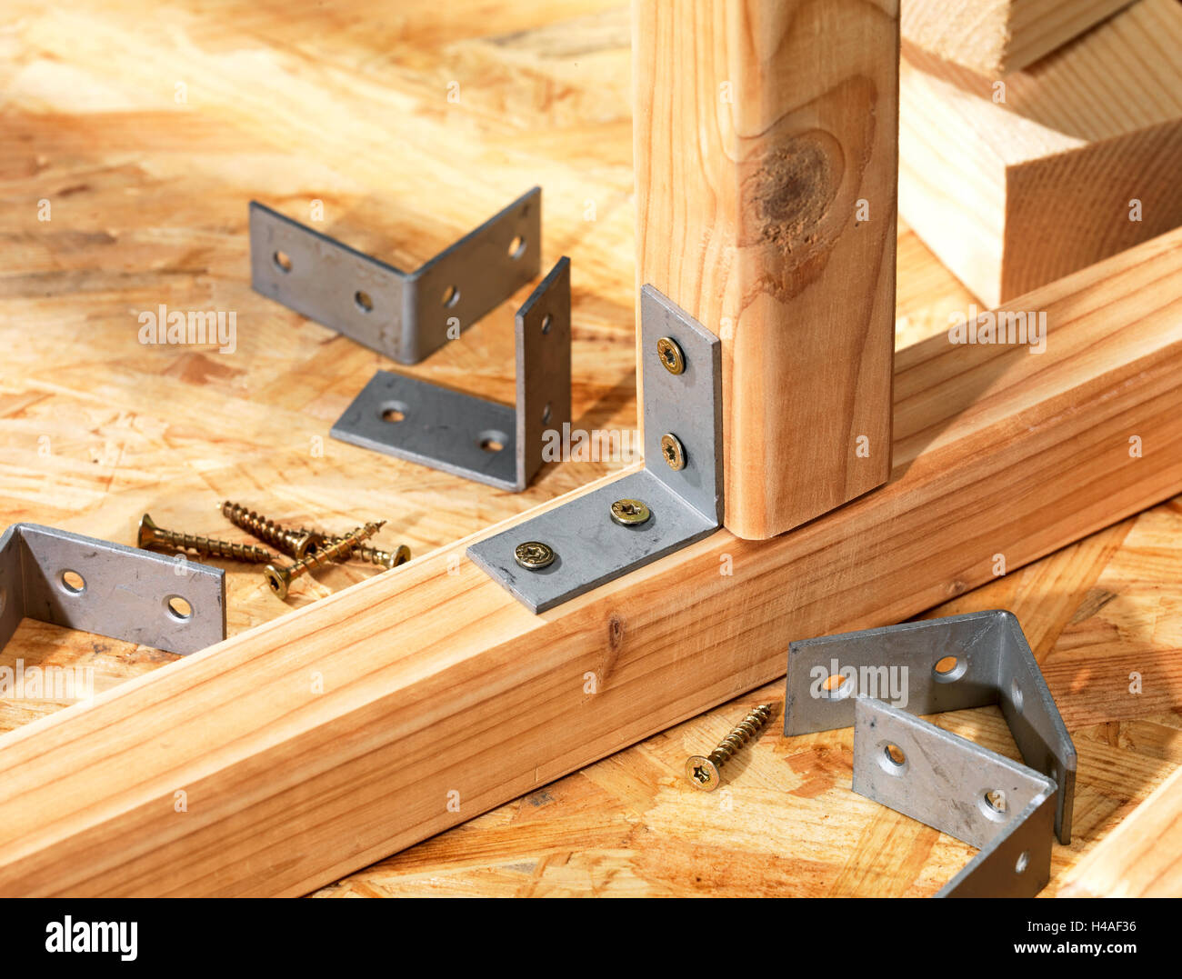 Wooden shares, corners, screw together, Stock Photo