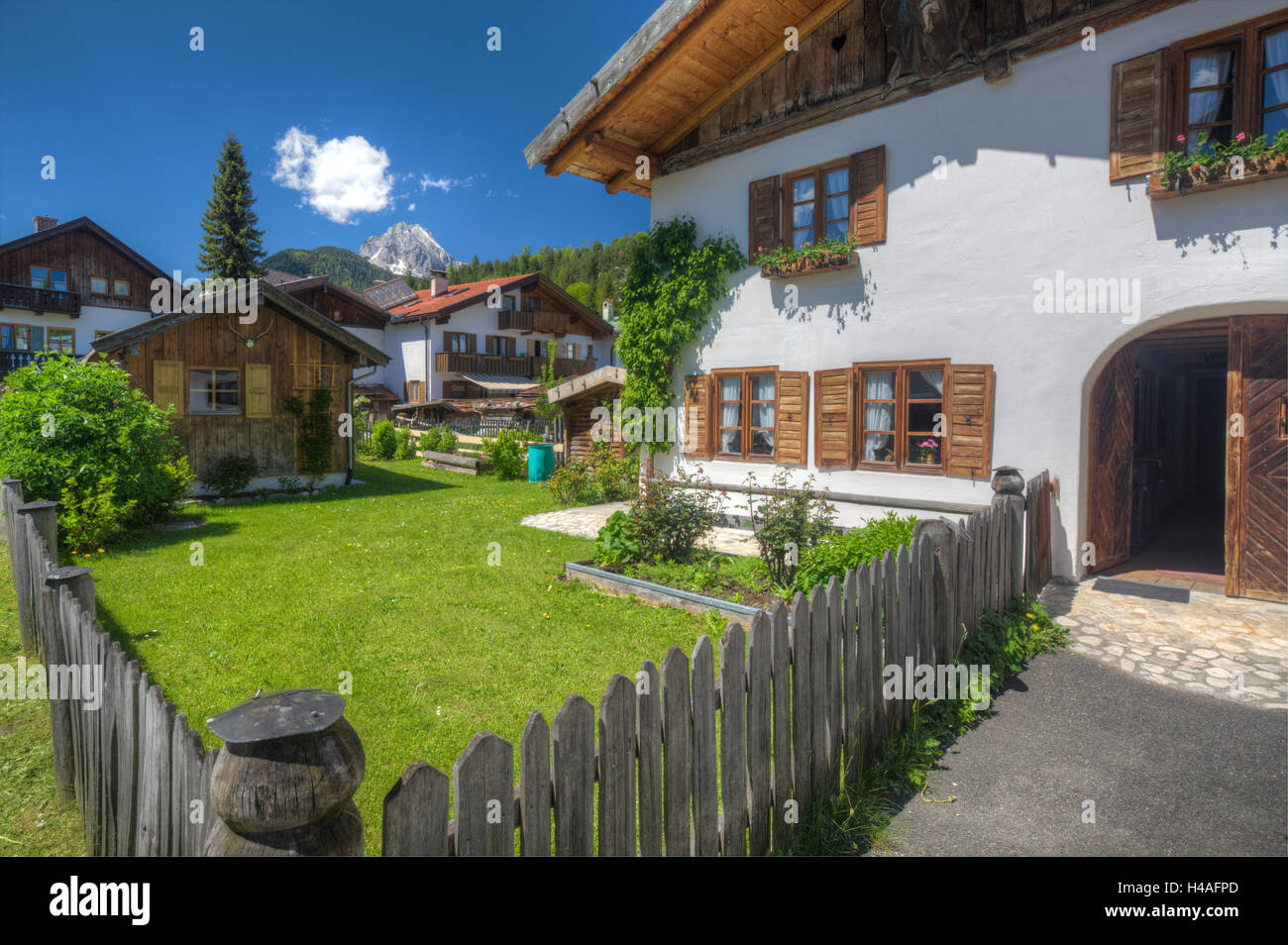 center of Mittenwald village by Wetterstein mountains, Upper Bavaria ...