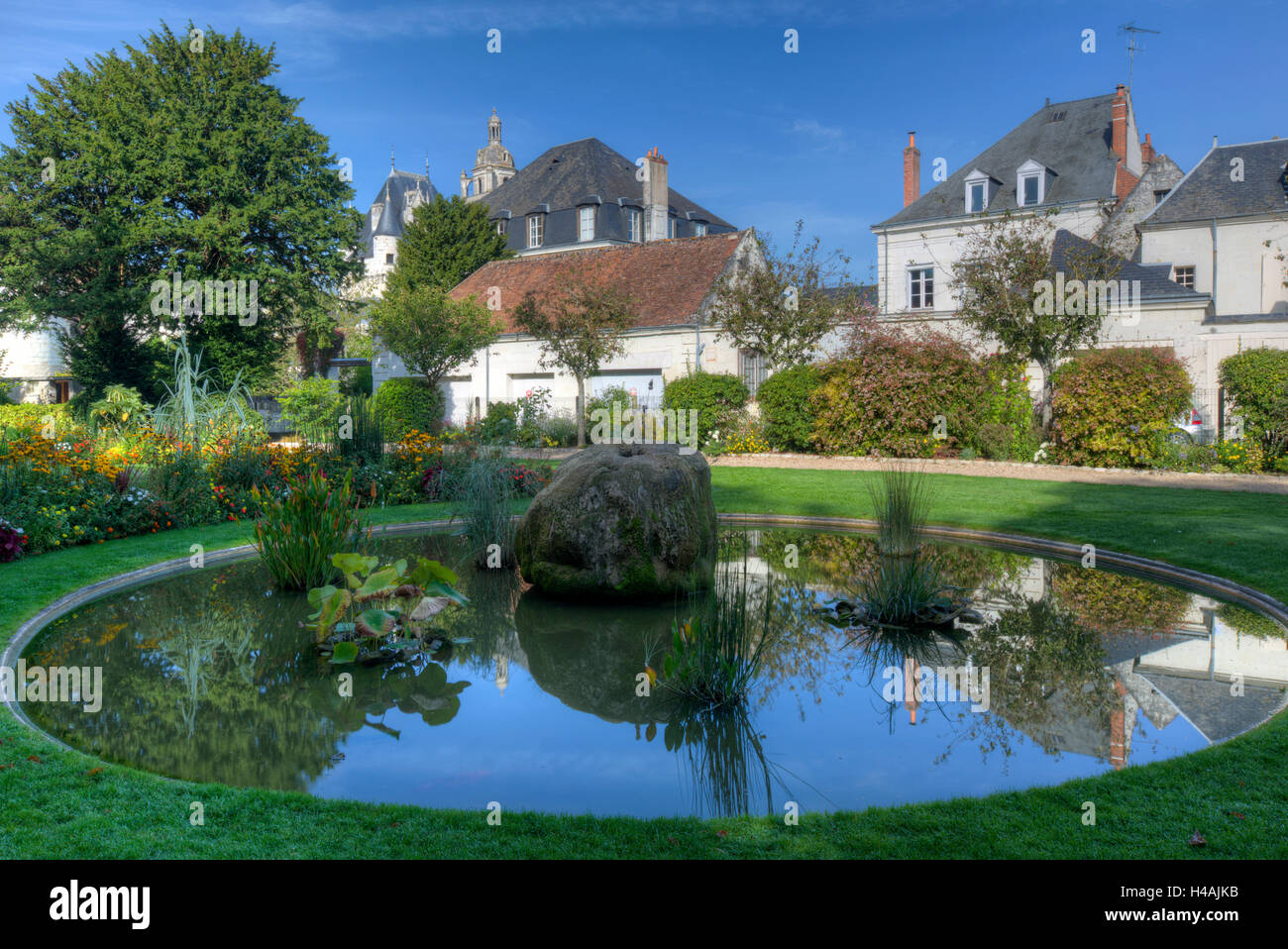 Townscape of Loches and Logis Royal, Ville, town, Département Indre-et-Loire, Centre, France, Europe Stock Photo