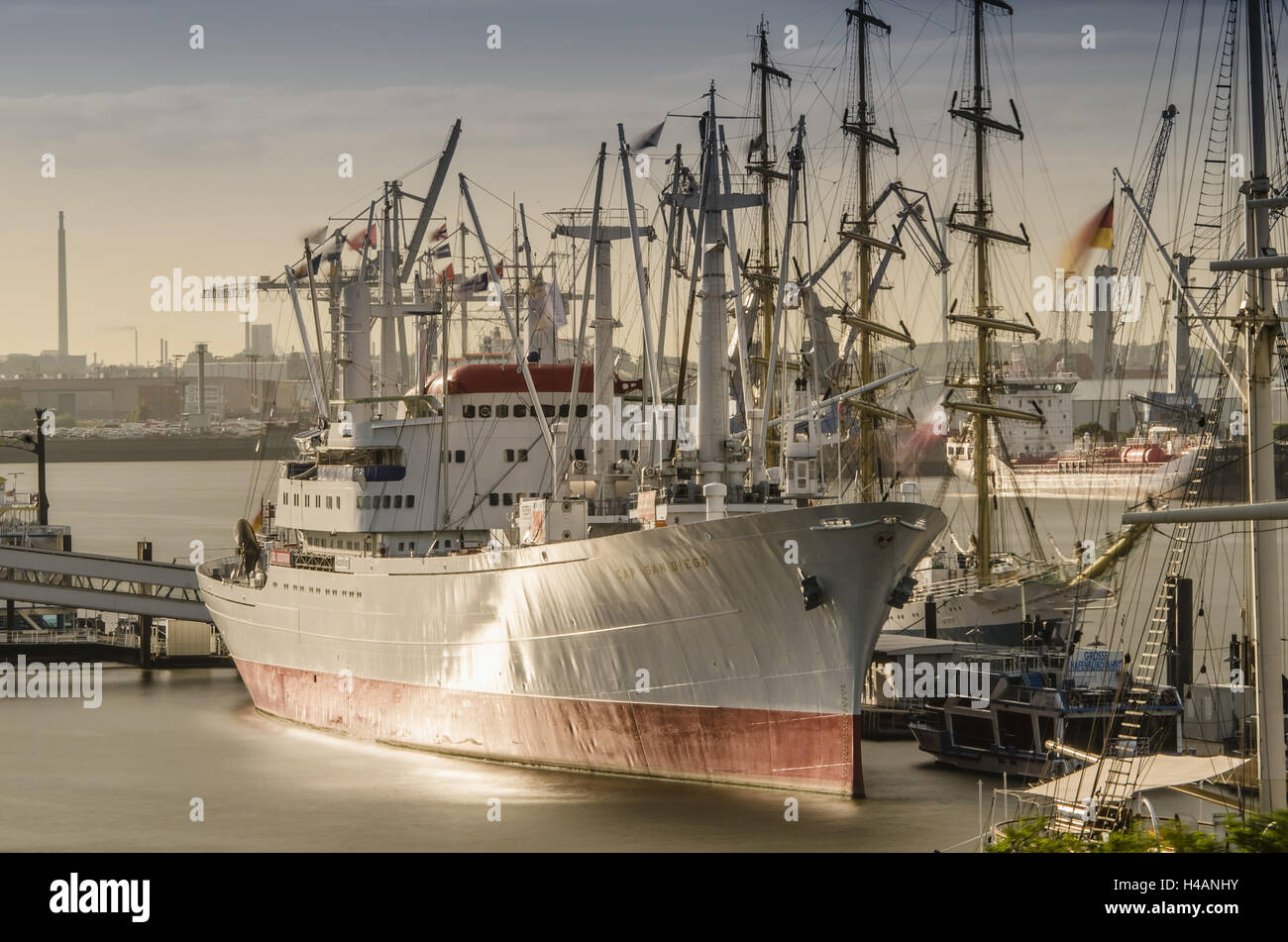 Germany, Hamburg, harbour, landing stages, Cap San Diego, Stock Photo
