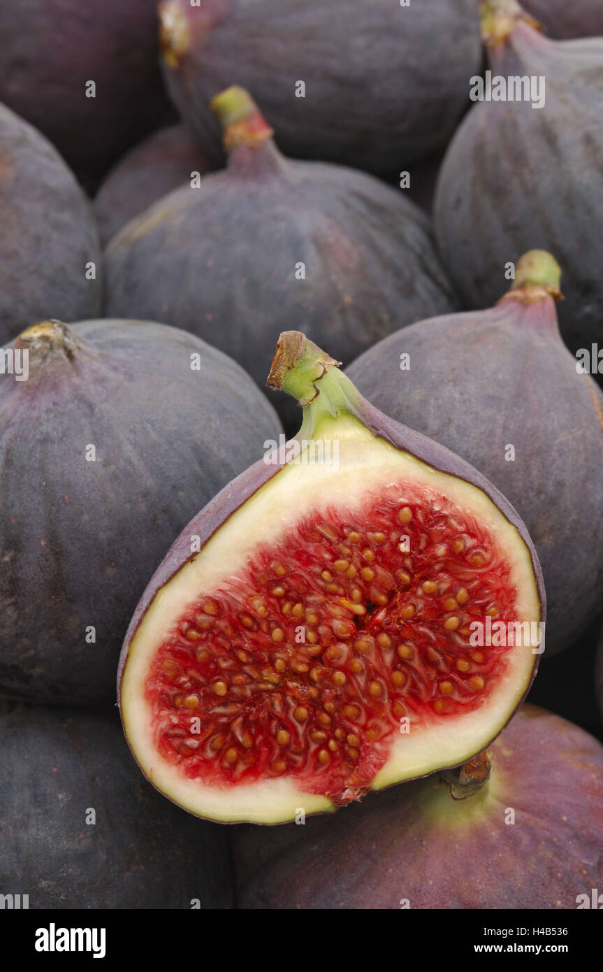 Figs, completely, halves, Stock Photo