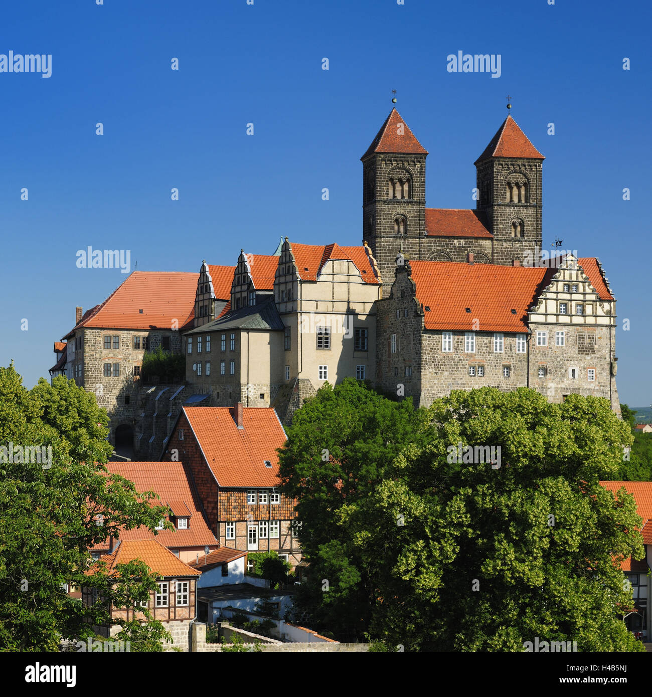 Germany, Saxony-Anhalt, Quedlinburg, view to the castle mountain, Stock Photo