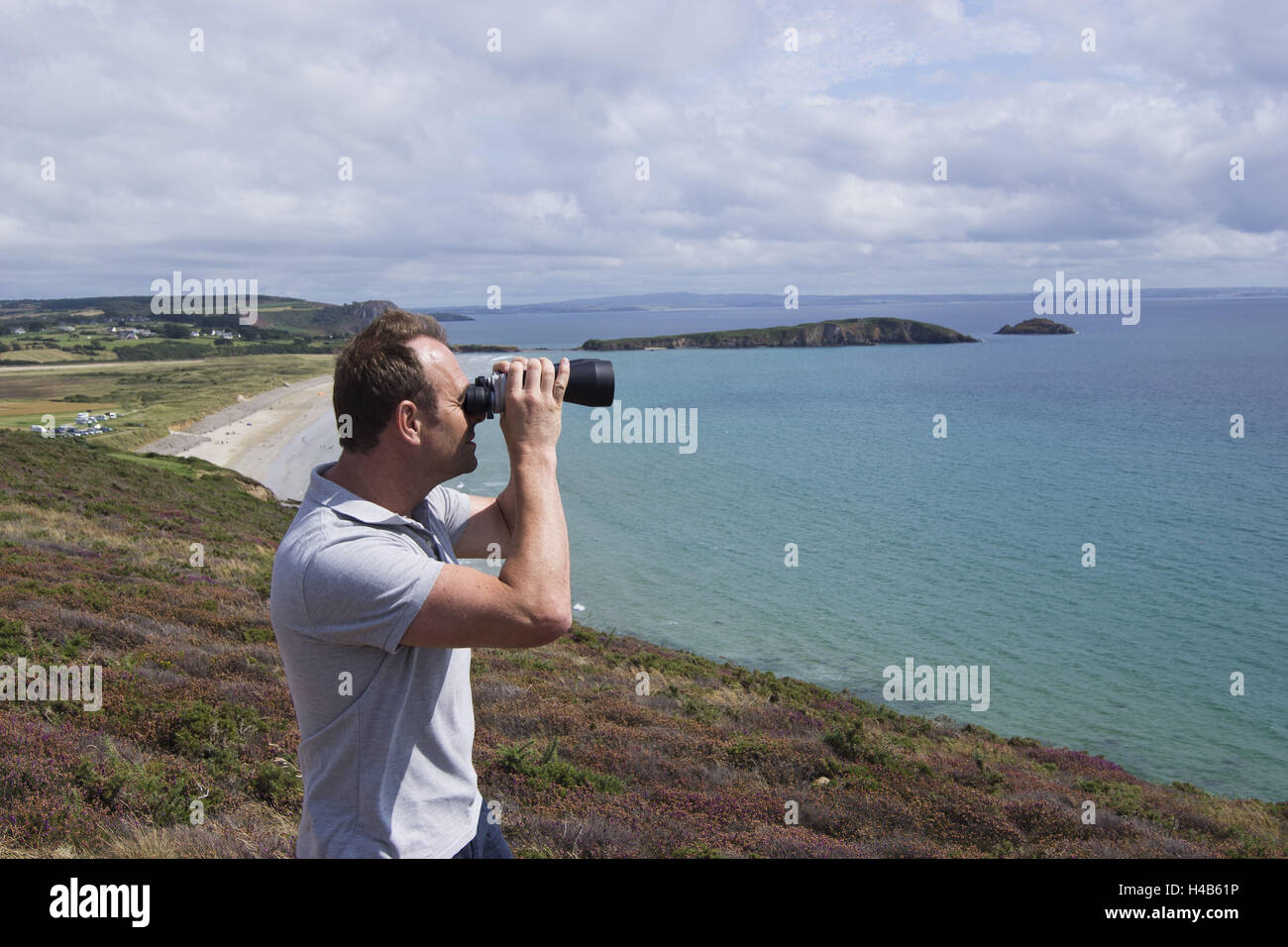Hiker view hi-res stock photography and images - Alamy