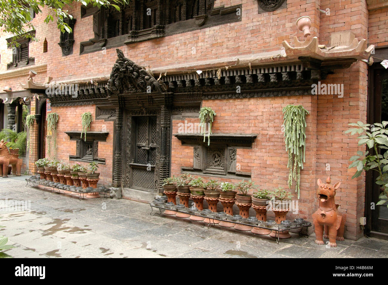 Traditional door architecture, Kathmandu Stock Photo