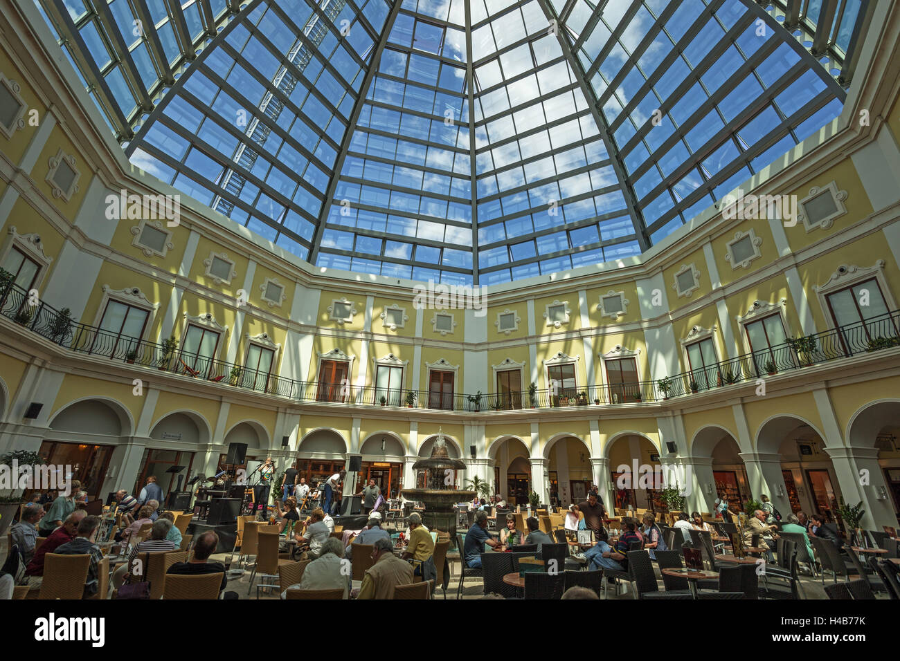 Mediterraneo shopping centre hi res stock photography and images Alamy