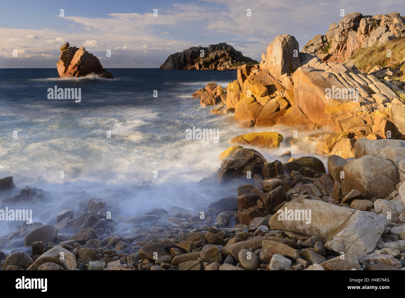 Plougasnou hi-res stock photography and images - Alamy