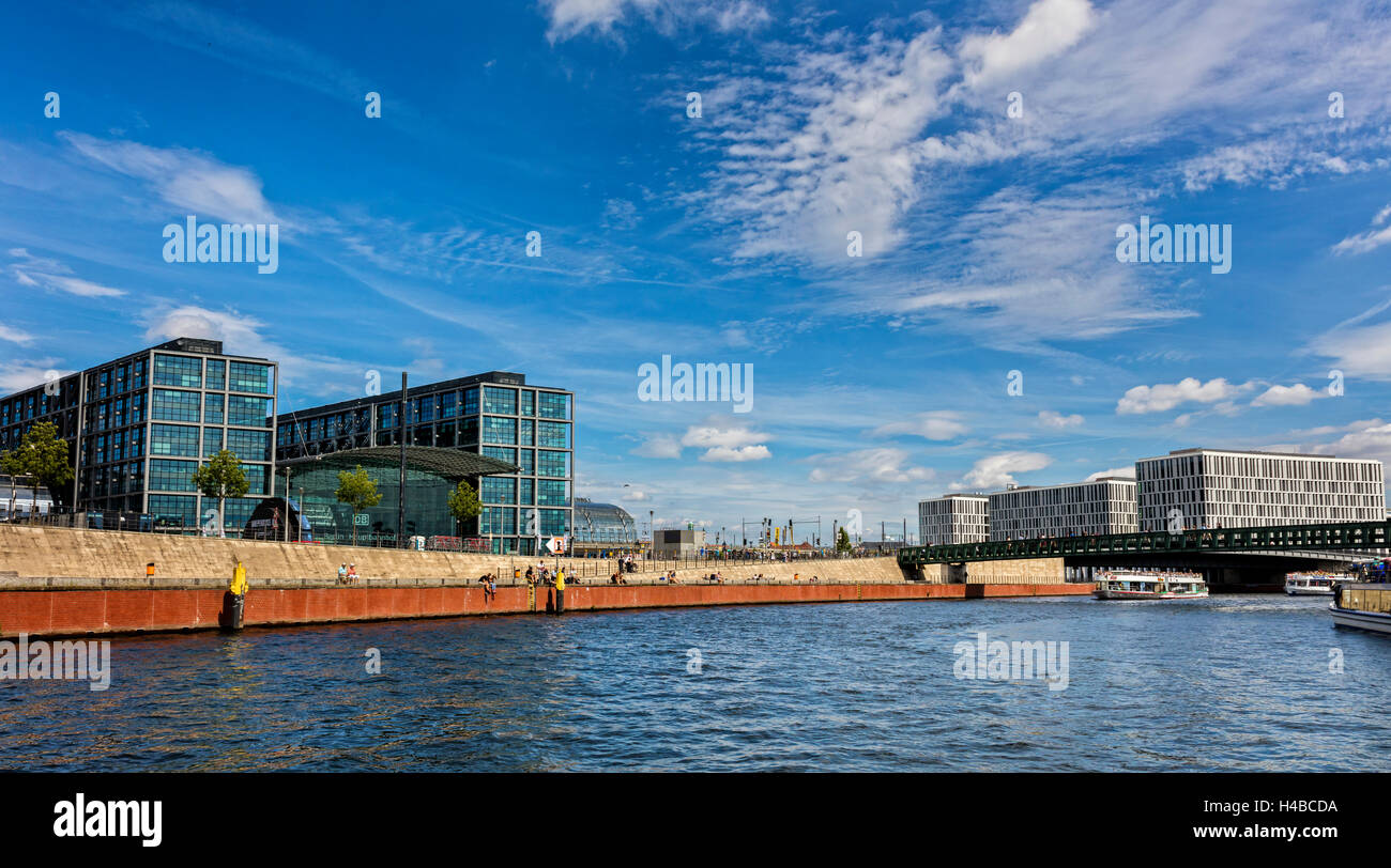 View over the Spree to the central railway station, Berlin, Germany Stock Photo
