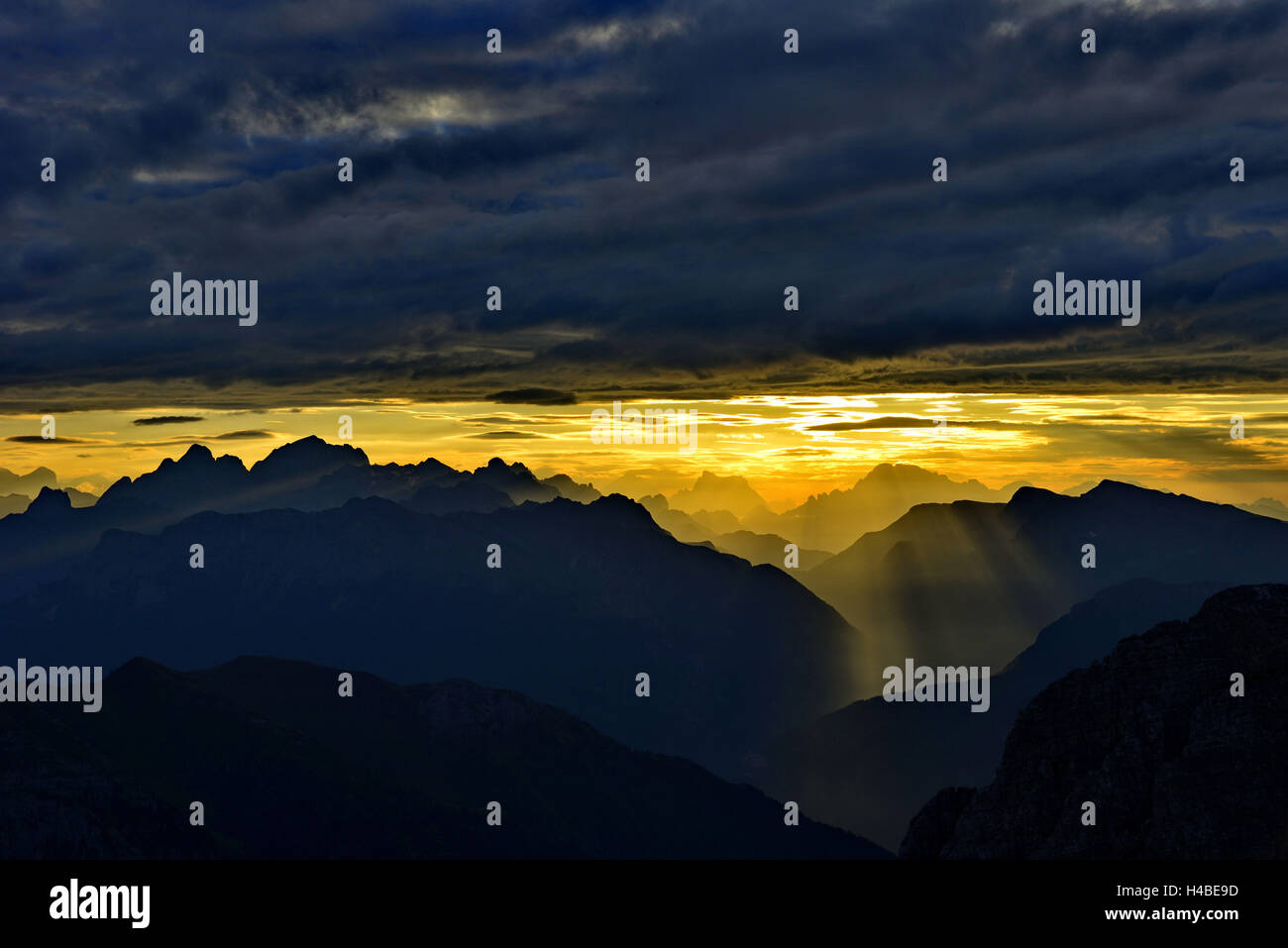Cloud mood above the Dolomites Stock Photo - Alamy