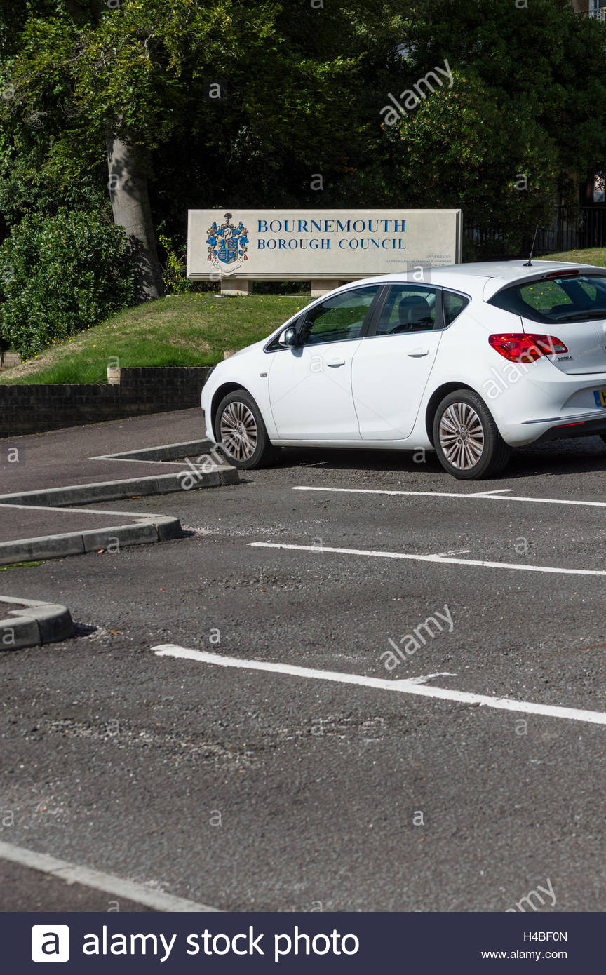 Car Parking Bays High Resolution Stock Photography and Images Alamy