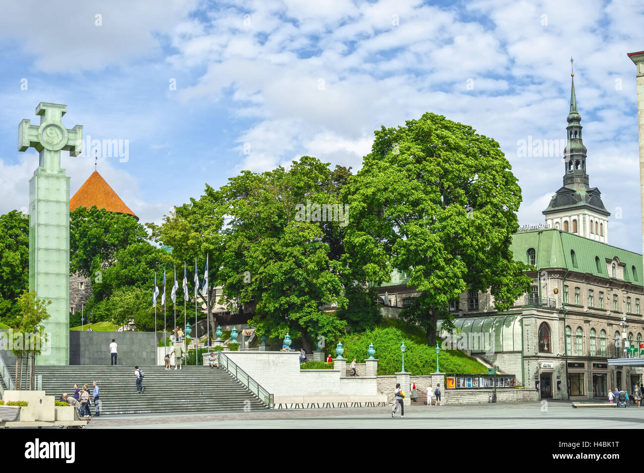 Estonia, Tallinn, monument for the Estonian war liberation and Nicolaikirche Stock Photo