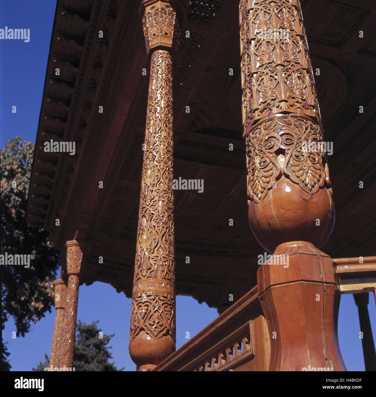 Tajikistan, Duschanbe, pavilion, wooden columns, carved, Stock Photo