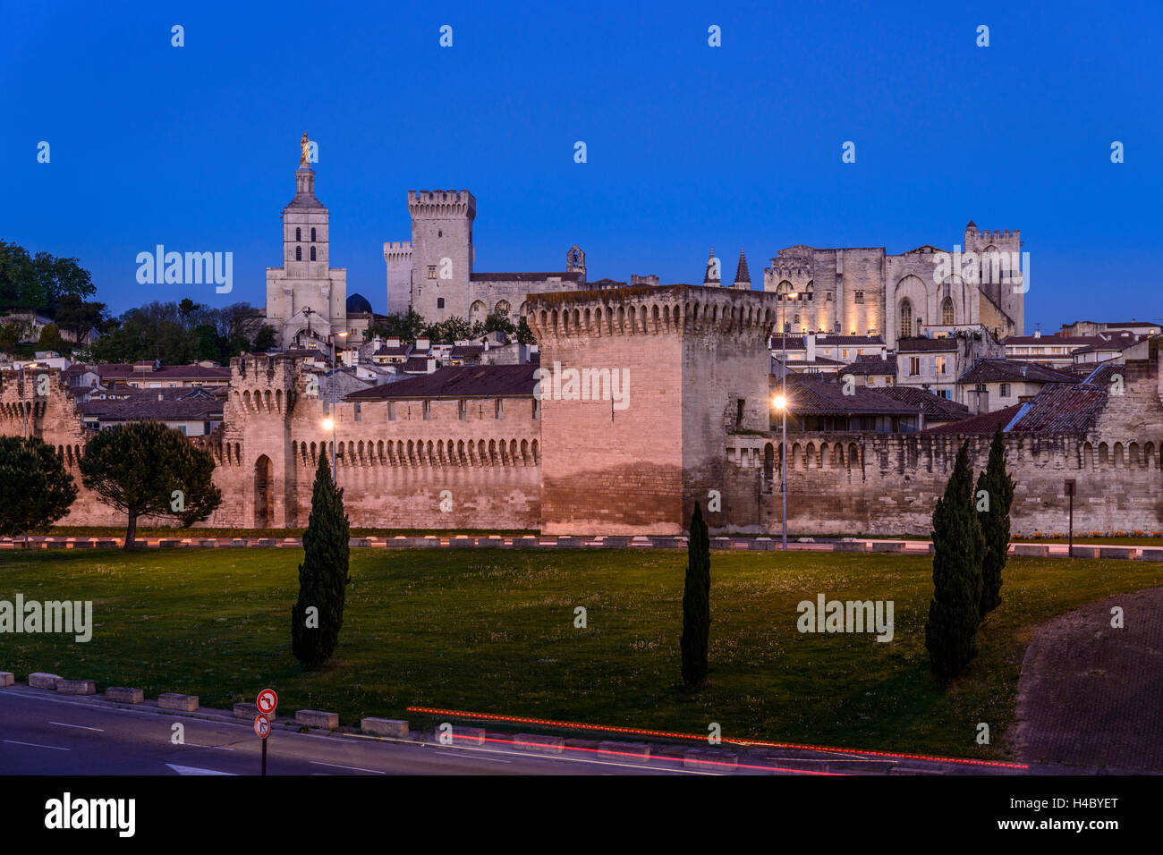 France, Provence, Vaucluse, Avignon, old town, city wall, Papal palace, view from the Pont Edouard Daladier Stock Photo