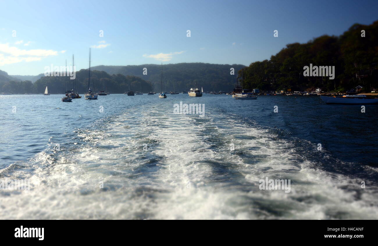 Wake of speed boat Stock Photo - Alamy