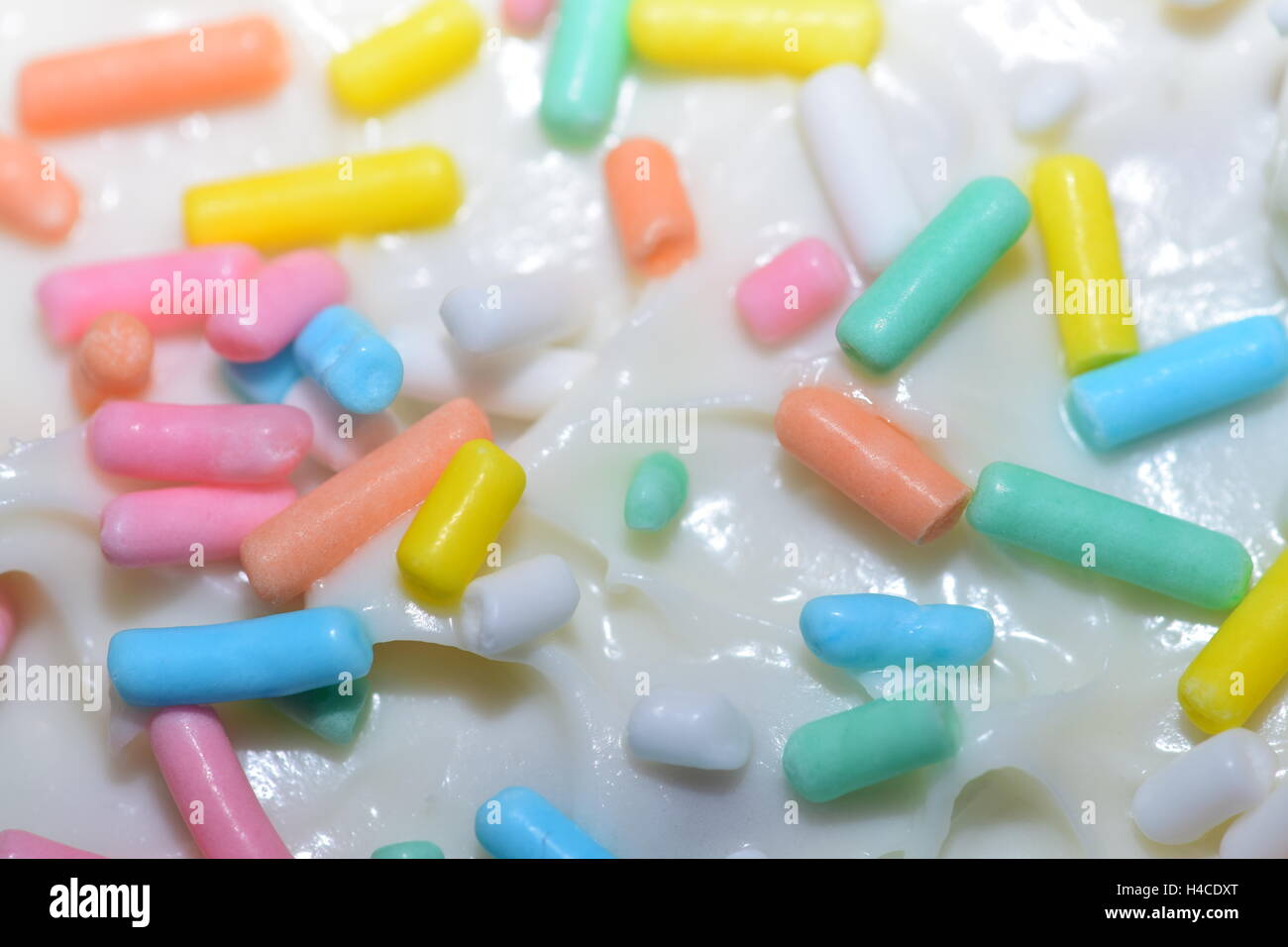 Vanilla Frosting with Rainbow Sprinkles Close Up Stock Photo Alamy
