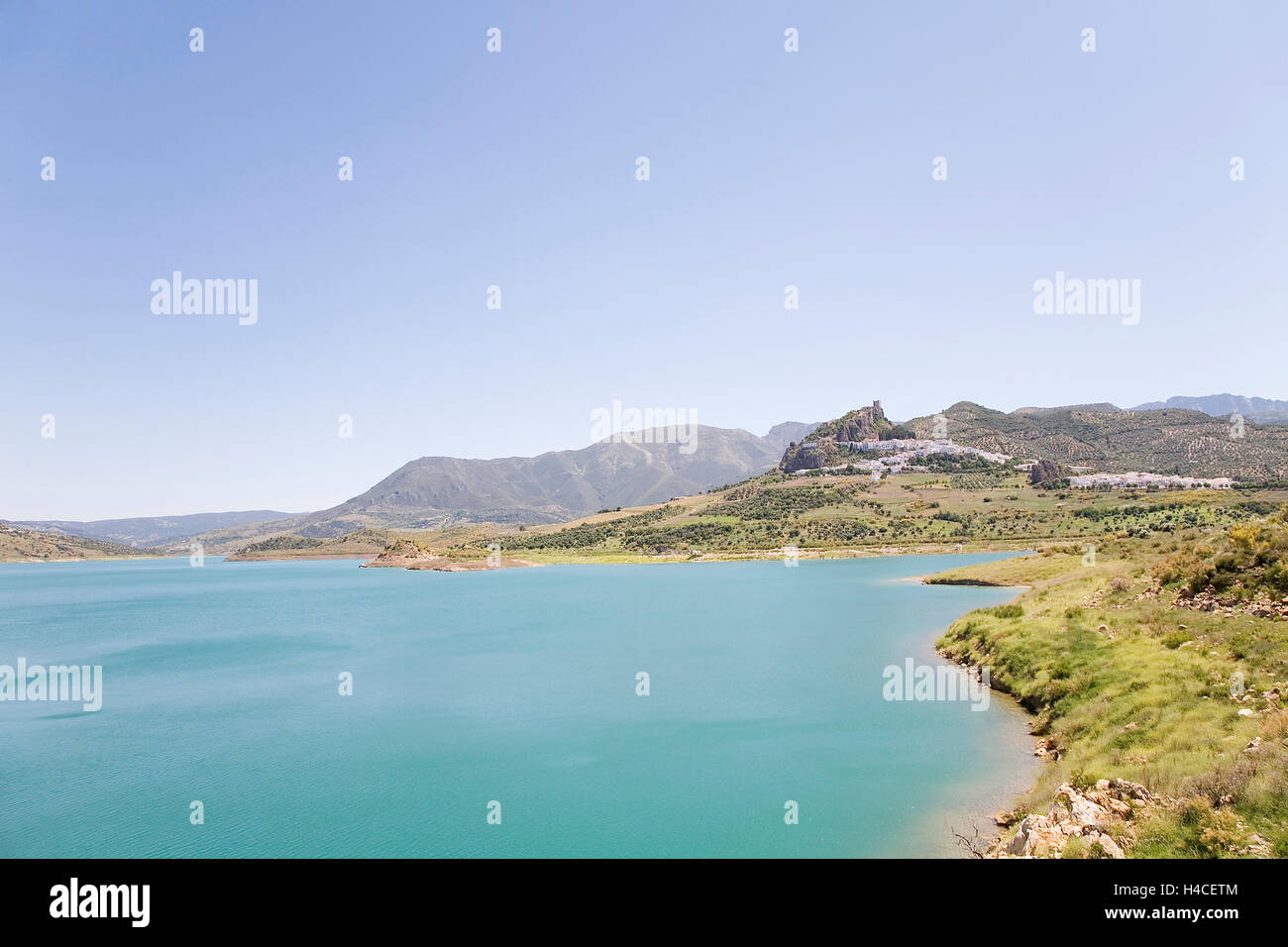 Zahara de la sierra lake hi-res stock photography and images - Alamy