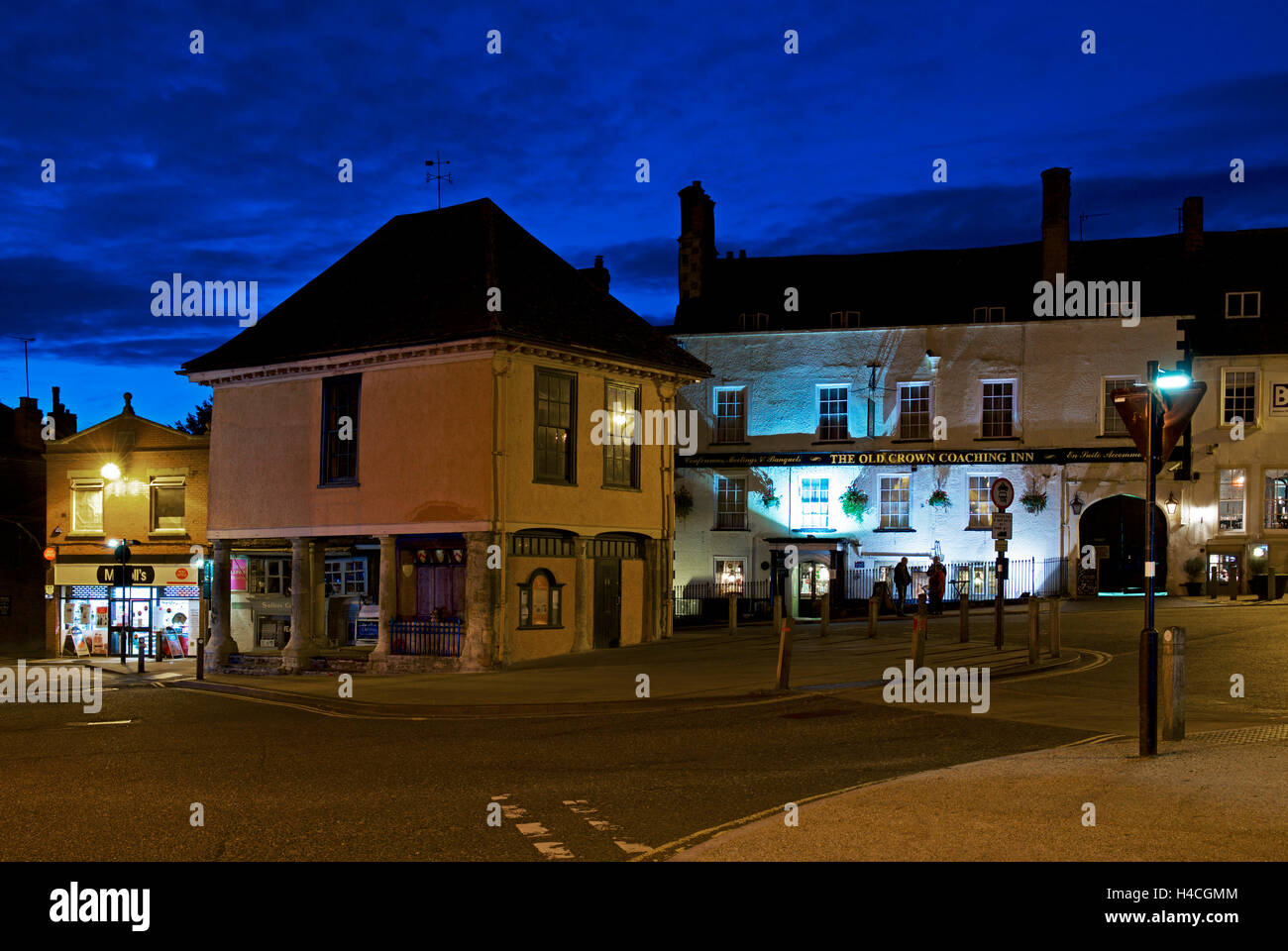 The old town hall faringdon hi-res stock photography and images - Alamy