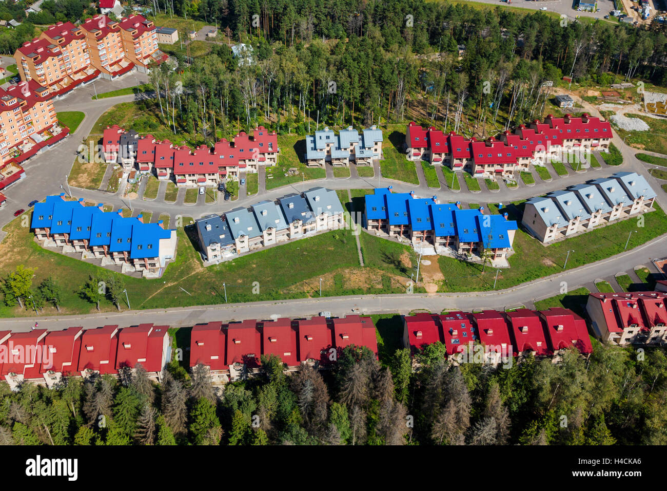 New Built Luxury Houses High Resolution Stock Photography and Images