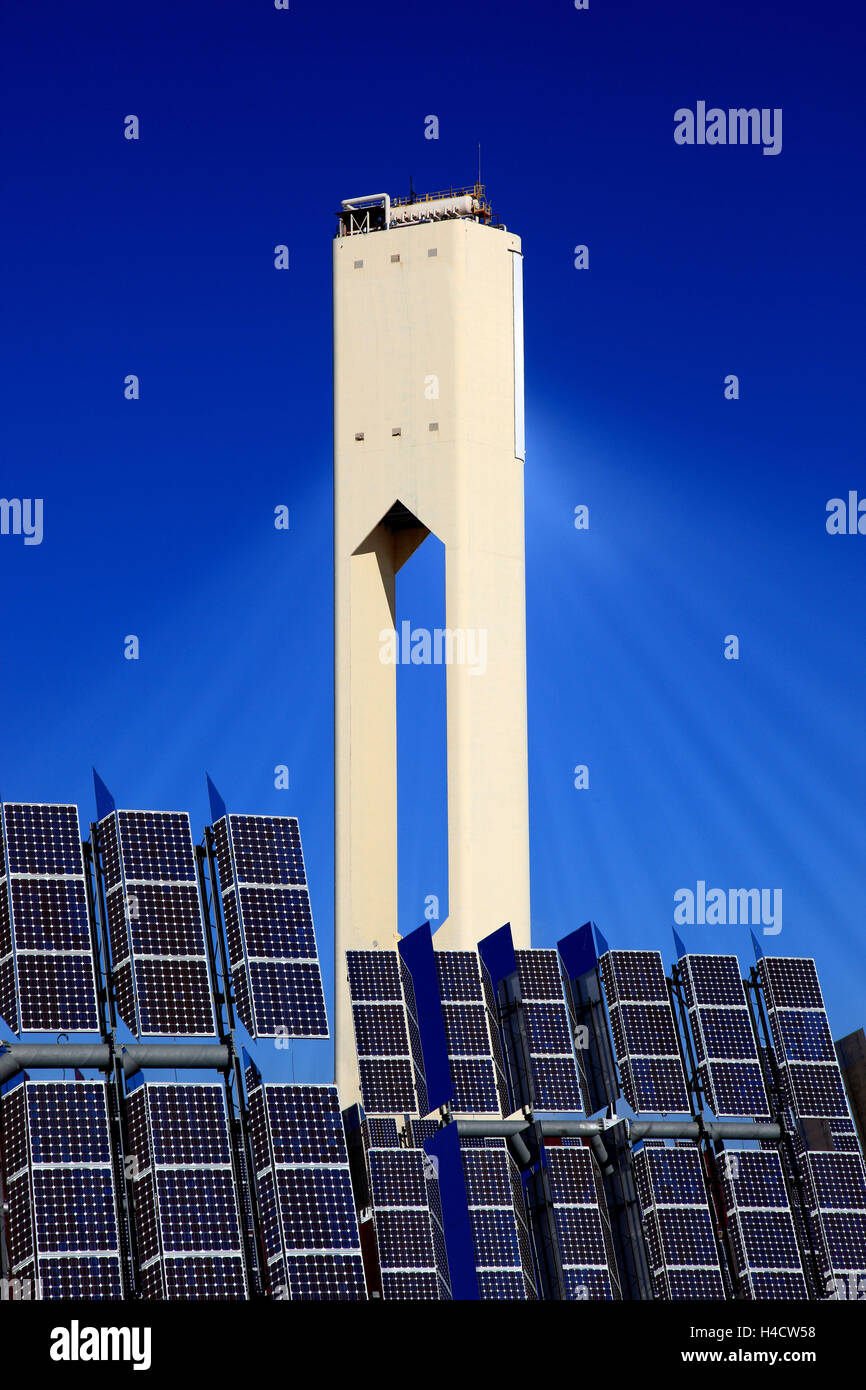 Spain, Andalusia, Sanlucar la mayor, solar tower power station, Solarwaermekraftwerk,11-MW-Solarkraftwerk PS10, near Seville Stock Photo
