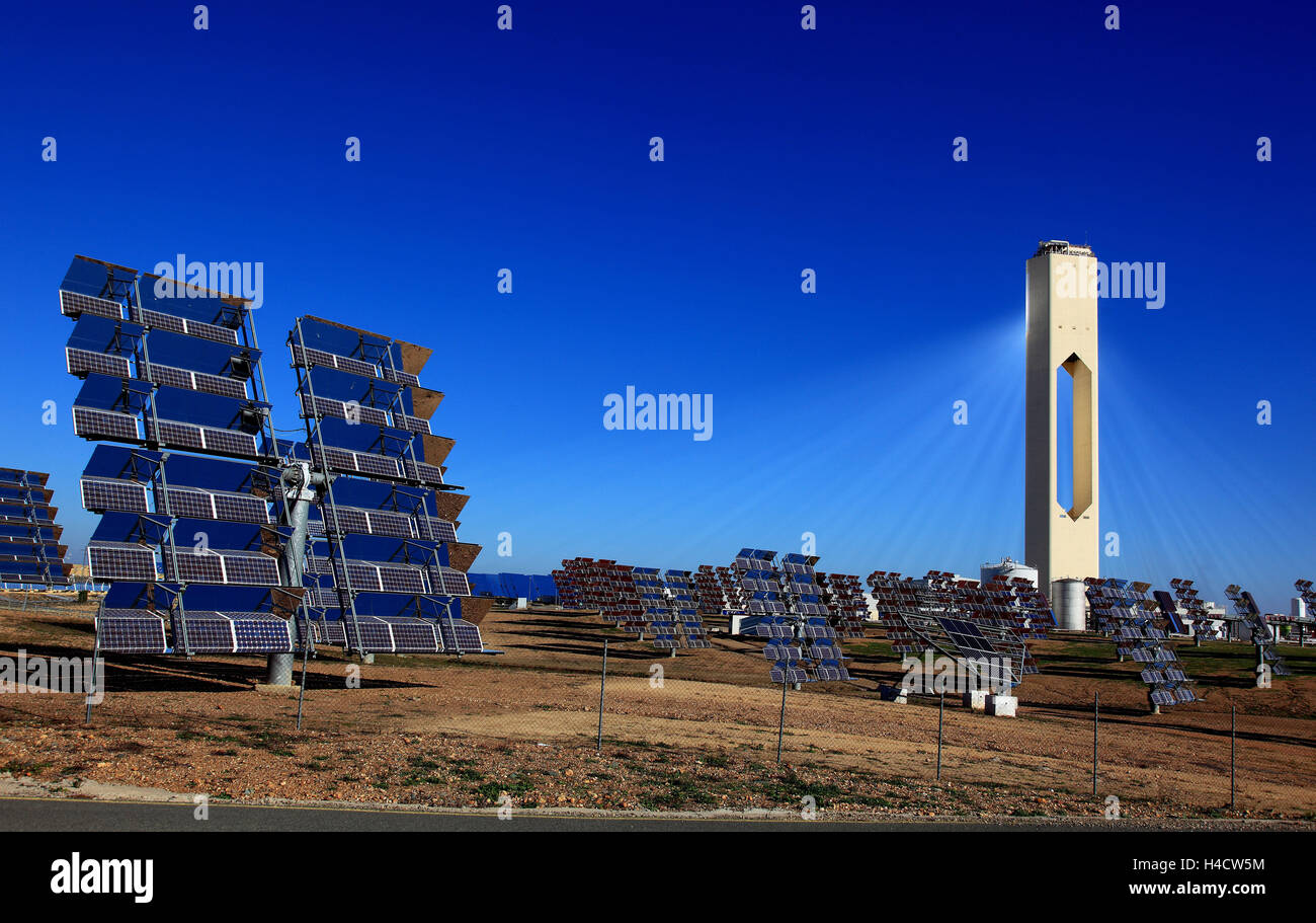 Spain, Andalusia, Sanlucar la mayor, solar tower power station, Solarwaermekraftwerk,11-MW-Solarkraftwerk PS10, near Seville Stock Photo