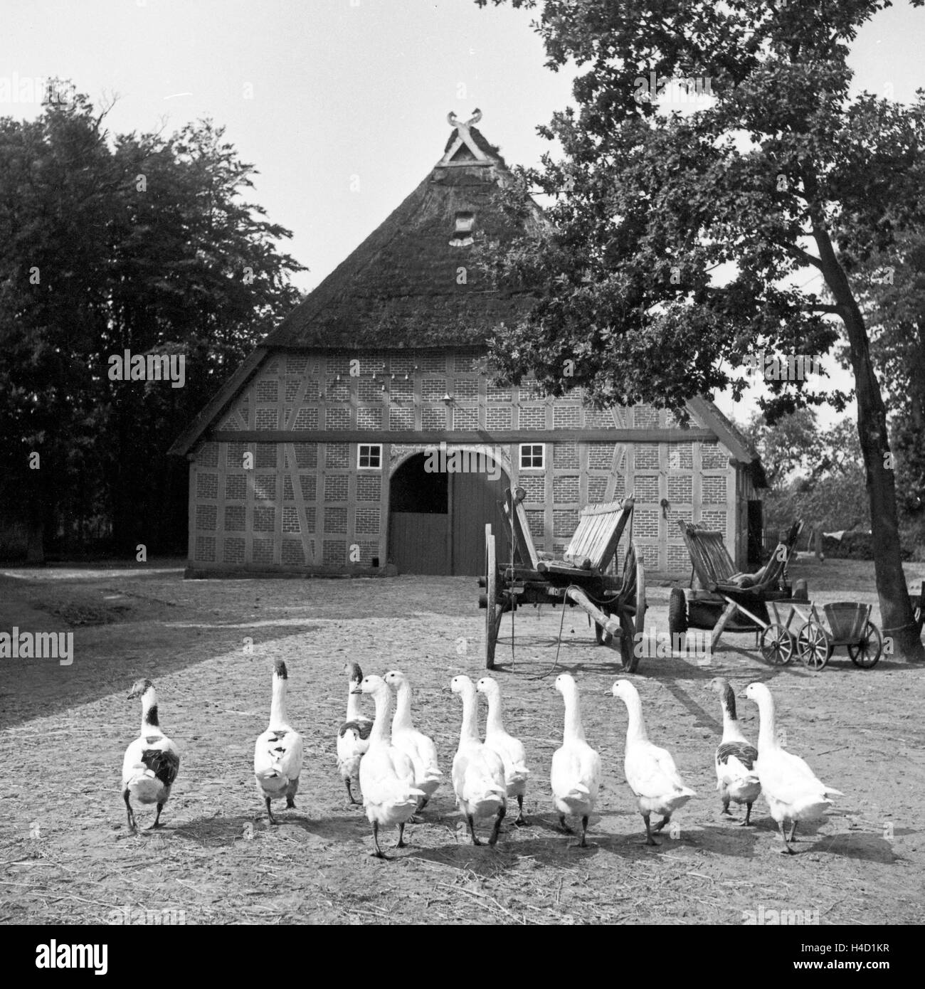 1930s farm house Black and White Stock Photos & Images - Alamy
