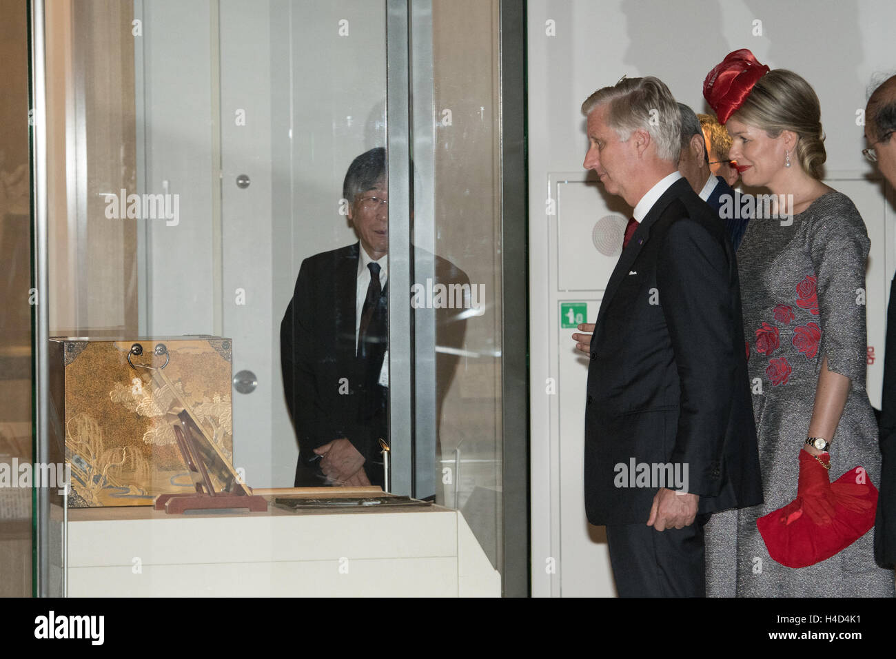 King Philippe - Filip of Belgium and Queen Mathilde of Belgium pictured during a royal visit to the Tokugawa Art Museum in Nagoya, Japan, on day four of a state visit to Japan of the Belgian Royals, Thursday 13 October 2016. BELGA PHOTO POOL CHRISTOPHE LICOPPE Stock Photo