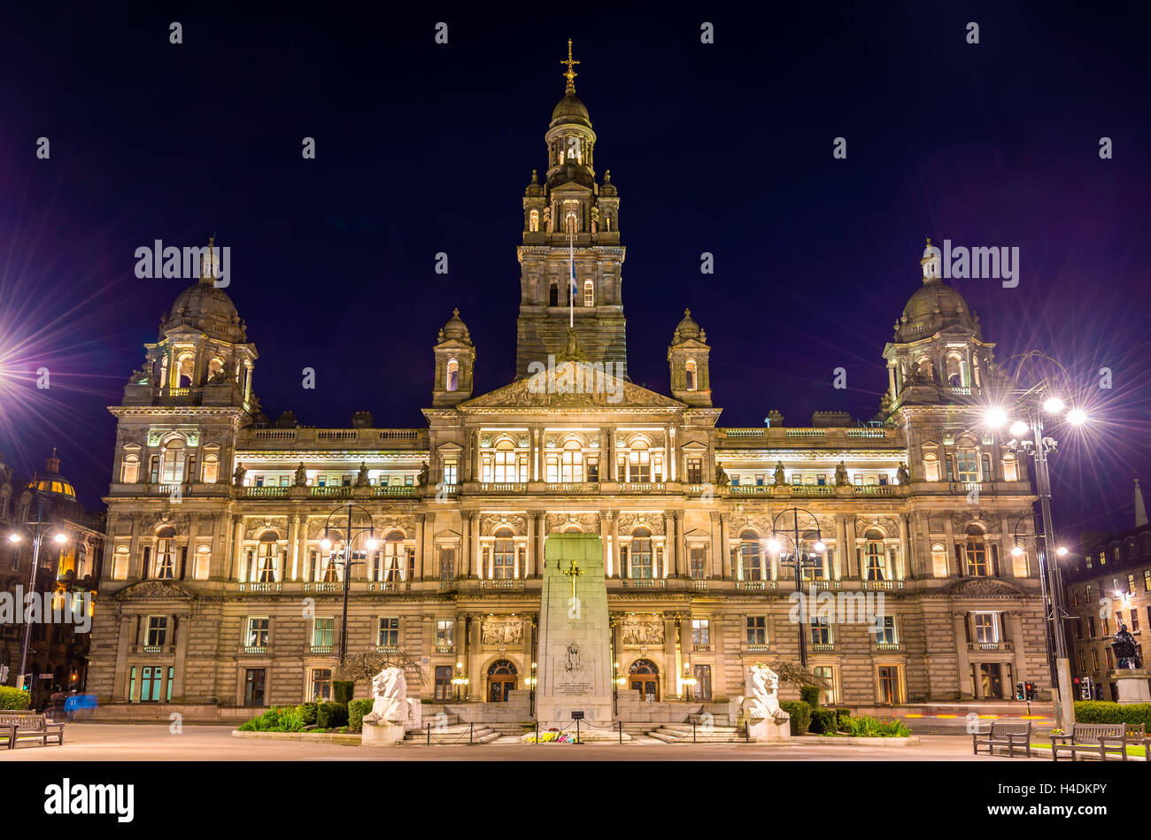 Glasgow City Chambers and Cenotaph War Memorial - Scotland Stock Photo