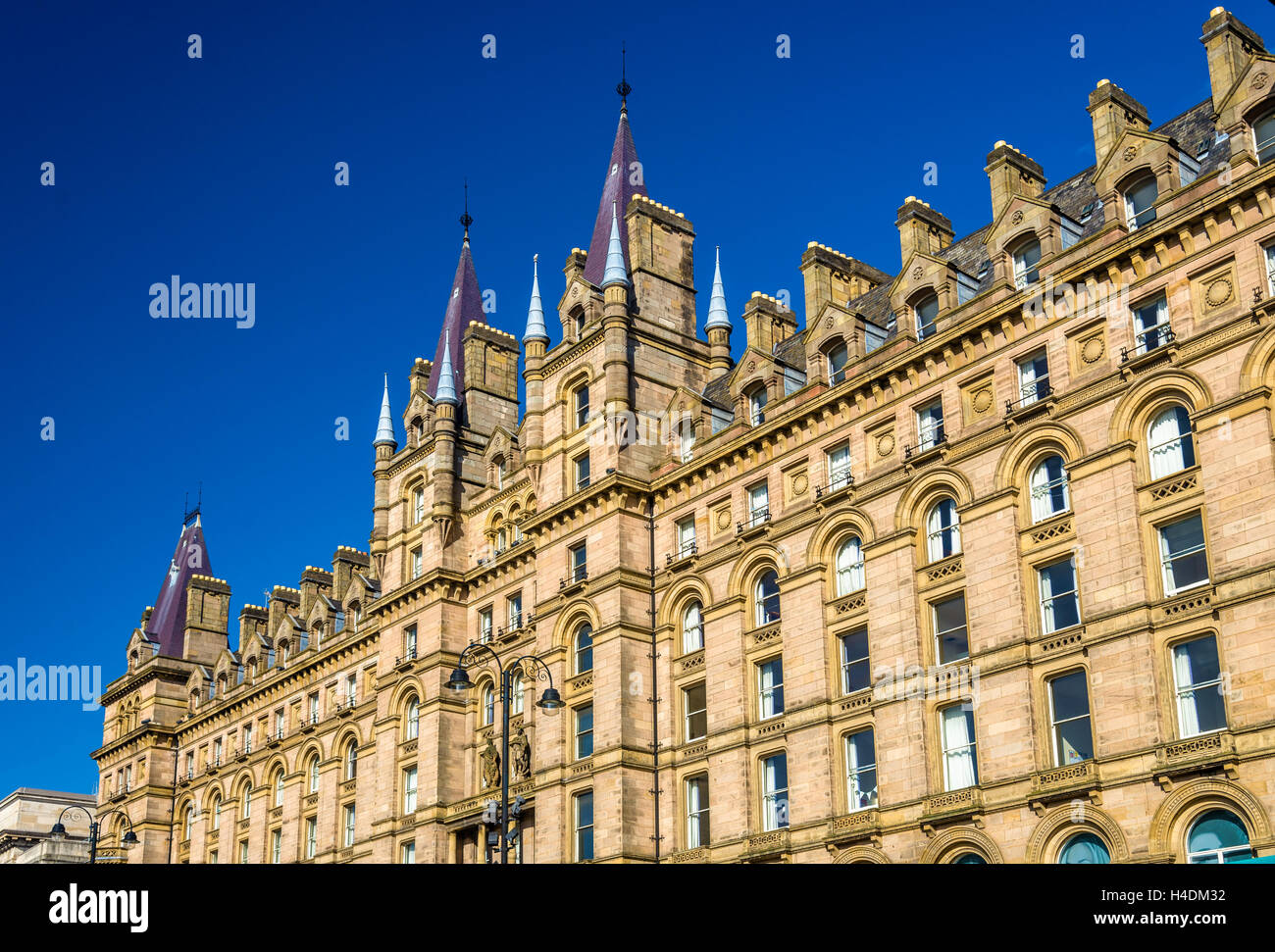 North Western Hotel, a historic buildings on Lime Street in Liverpool Stock Photo