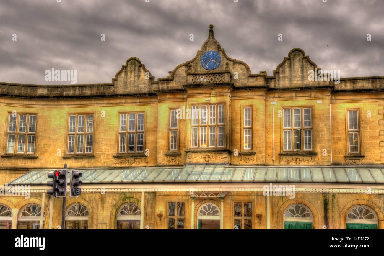 Bath Spa railway station - South West England Stock Photo - Alamy