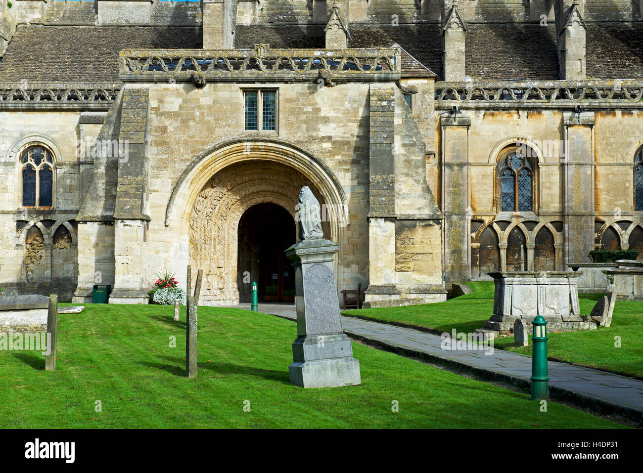 Malmesbury Abbey, Malmesbury, Wiltshire, England UK Stock Photo Alamy