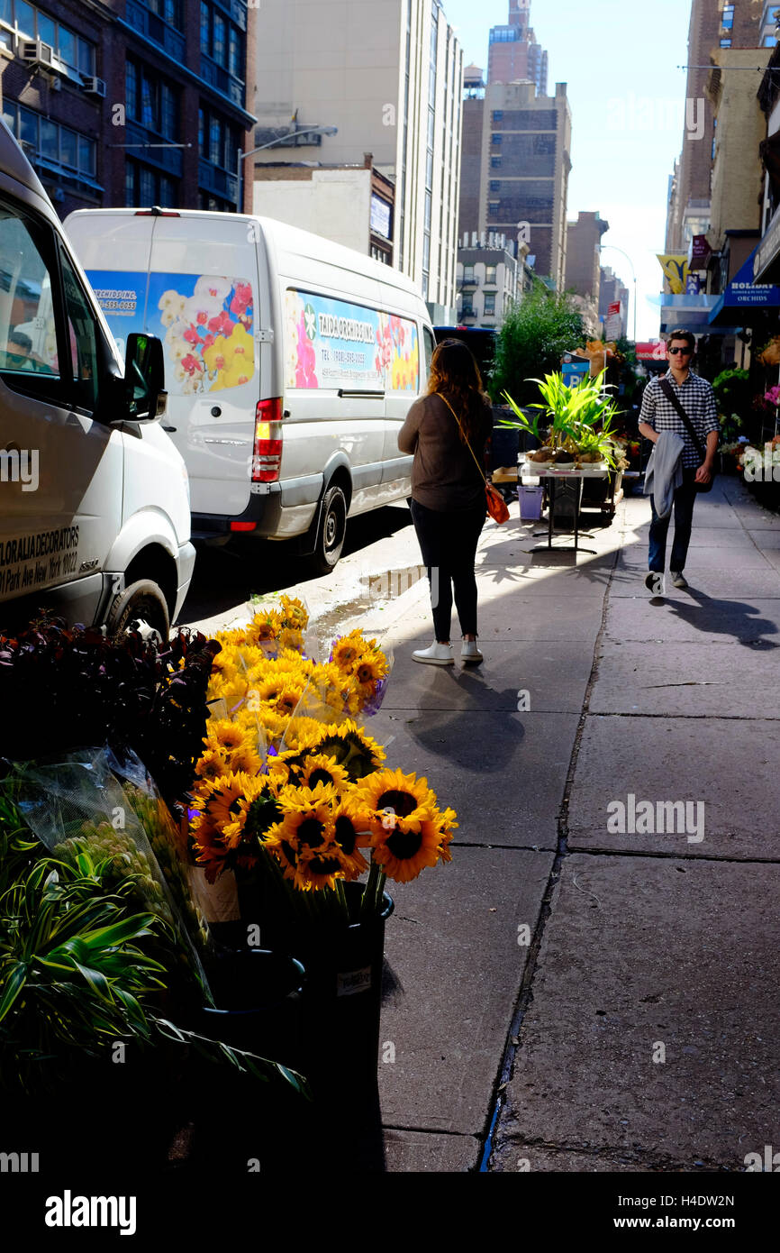 New york wholesale flower district hires stock photography and images