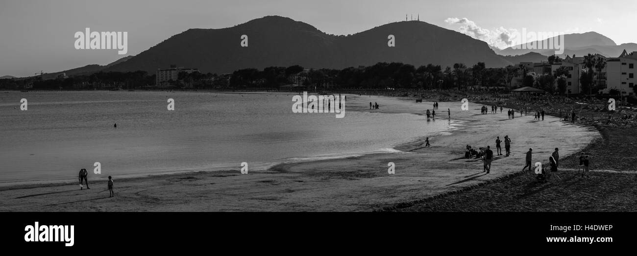 Spain, the Balearic Islands, Island of Mallorca, bay of Alcudia, beach, evening light, Stock Photo