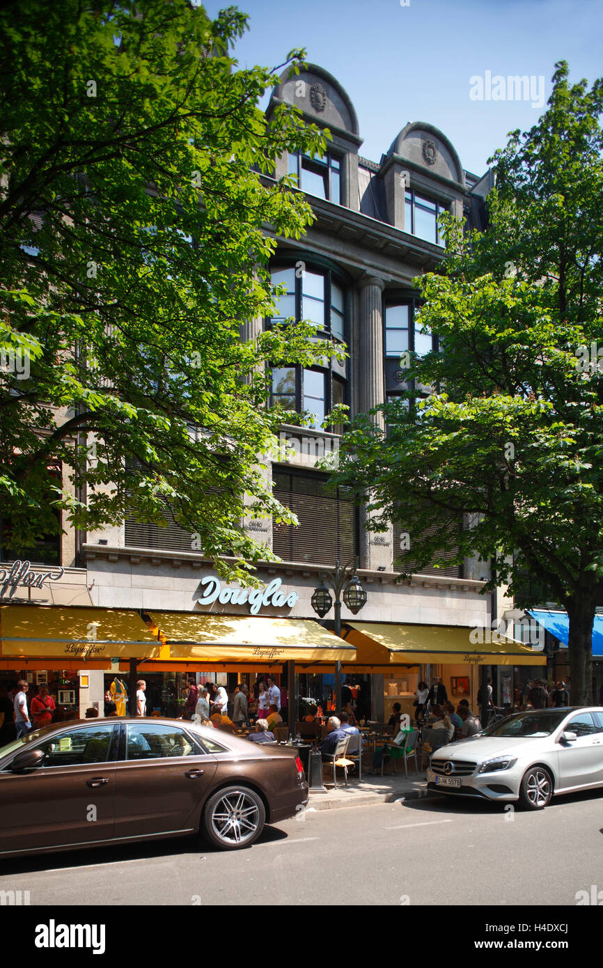 Shopping street king's avenue, Dusseldorf, North RhineWestphalia