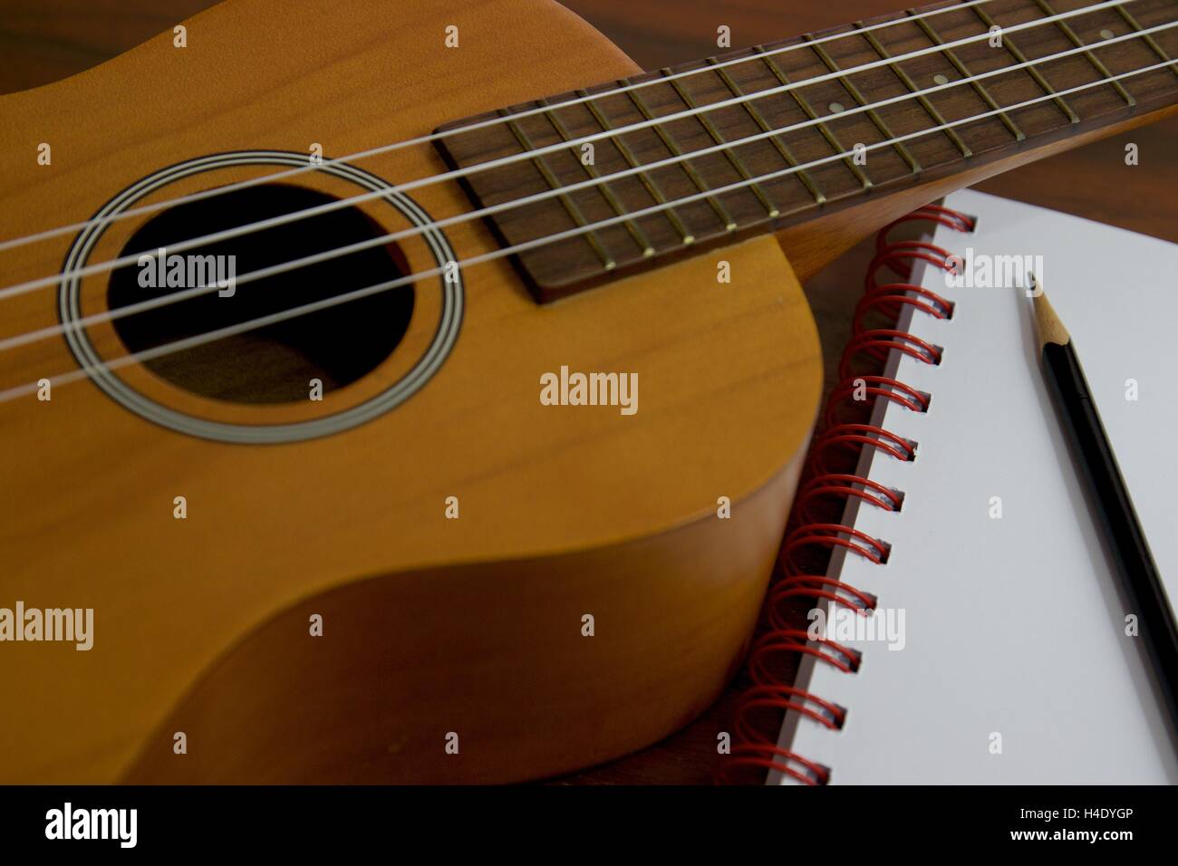 String pencil hires stock photography and images Alamy