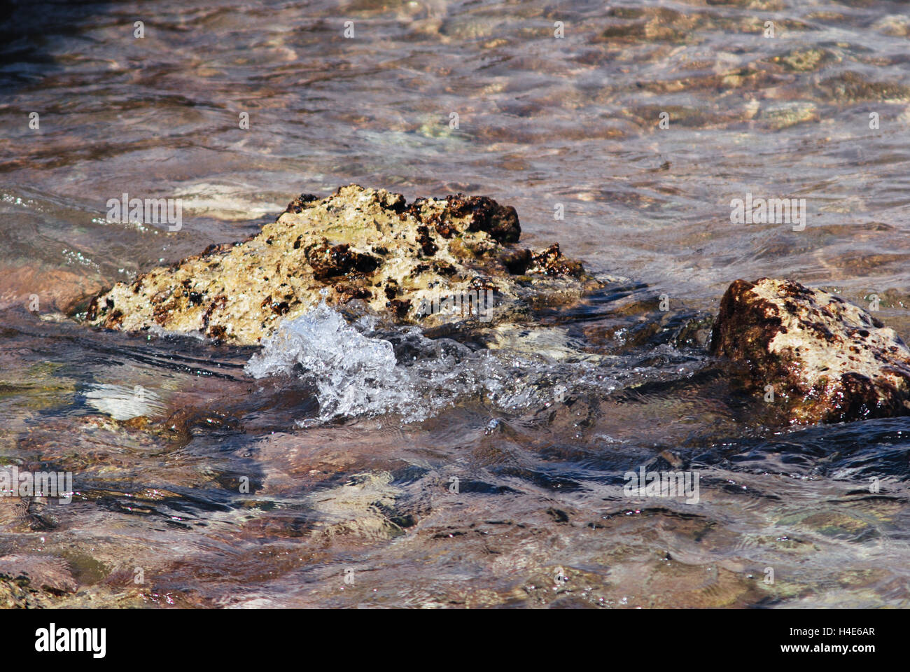 Sun hitting water hi-res stock photography and images - Alamy