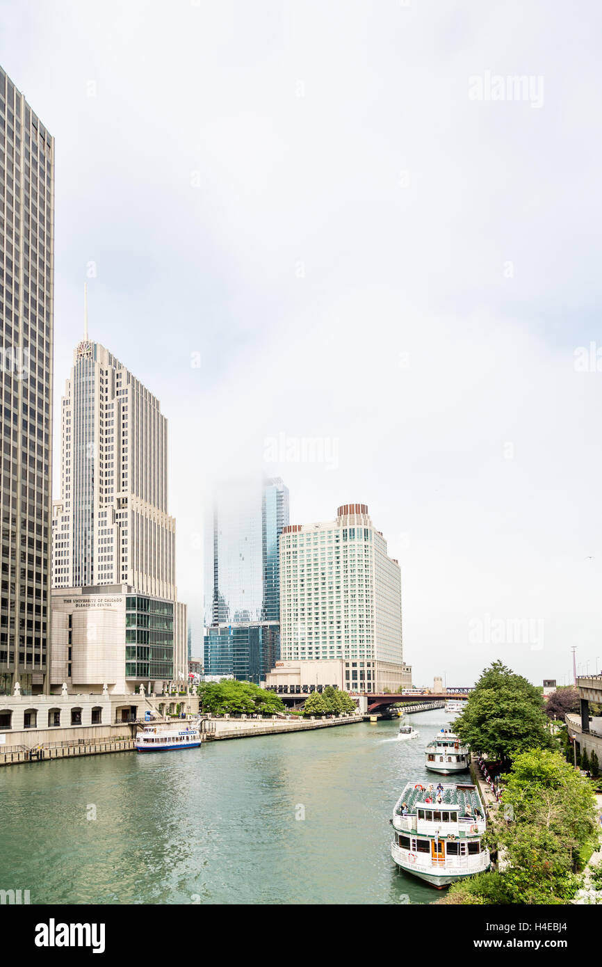 Ferry on the Chicago River Stock Photo - Alamy