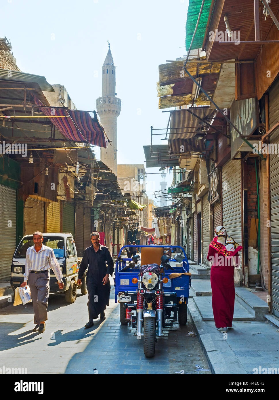 Al-Muizz street after the Sultan Al-Ghuri Complex become the large bazaar Stock Photo