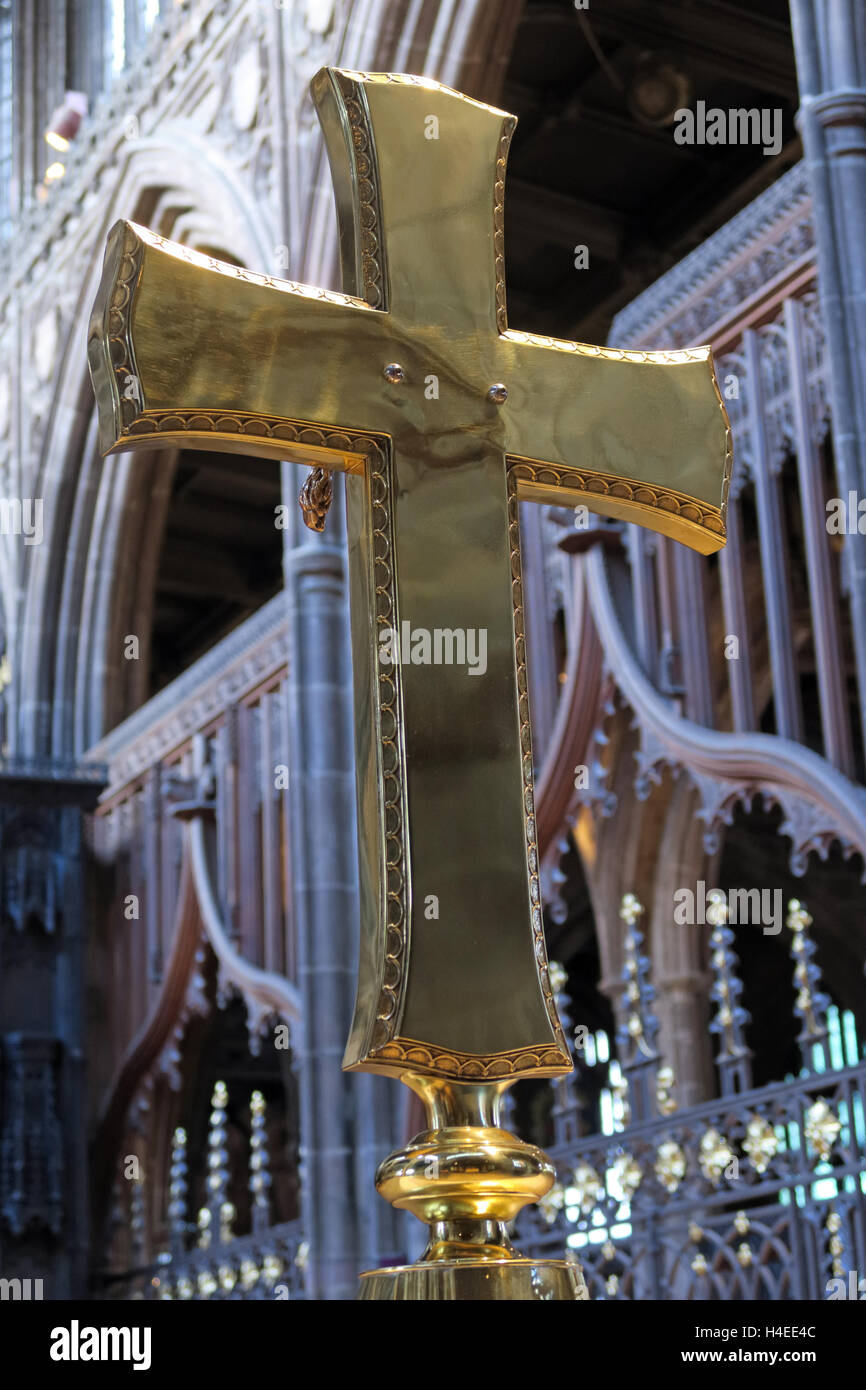 Gold Crucifix in Manchester Cathedral,England,UK Stock Photo