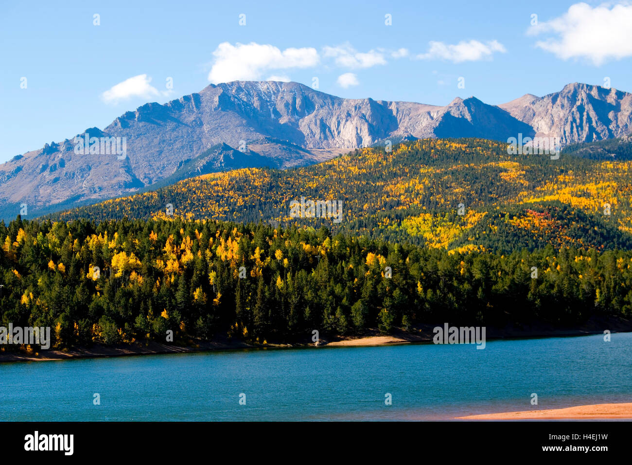 Crystal Reservoir in the fall with Pikes Peak in the background Stock Photo
