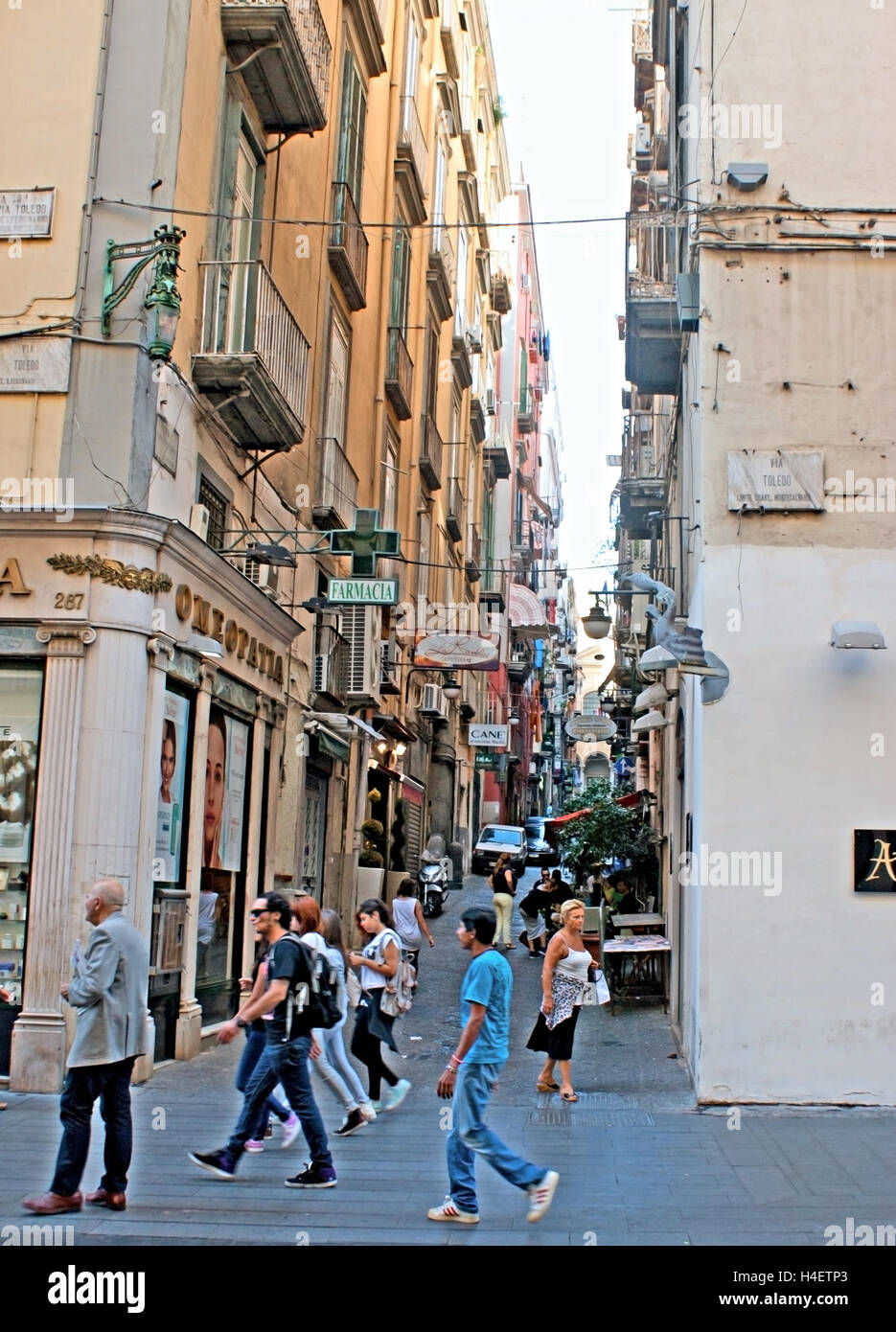 The housing in Spanish Quarters (Quartieri Spagnoli) usually consists