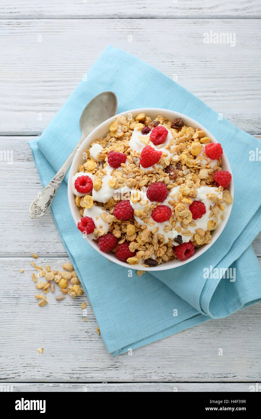 Granola with yogurt and raspberry, healthy eating Stock Photo