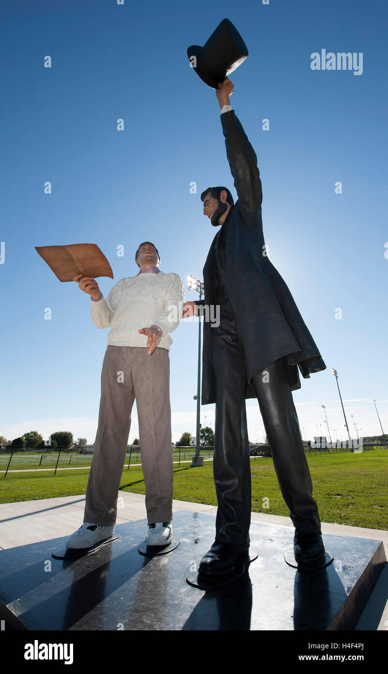 Giant size Seward Johnson bronze sculptures entitled "Return Visit